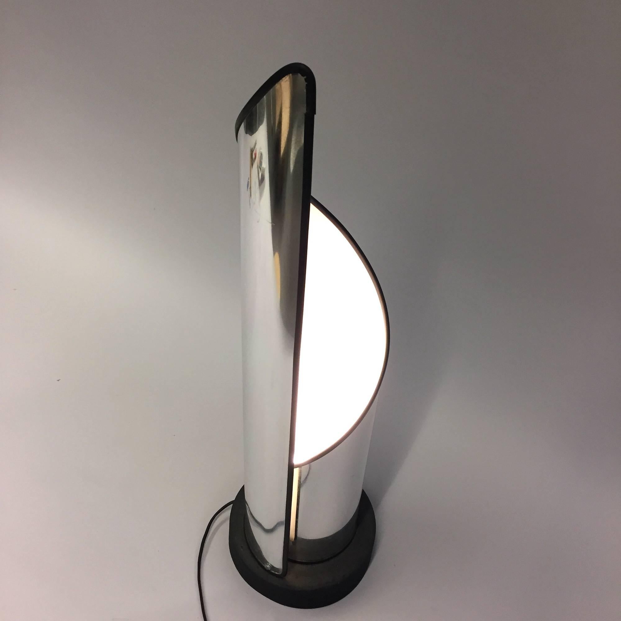 Large Stilnovo Table - Floor Lamp, 1970s In Good Condition For Sale In Munich, DE