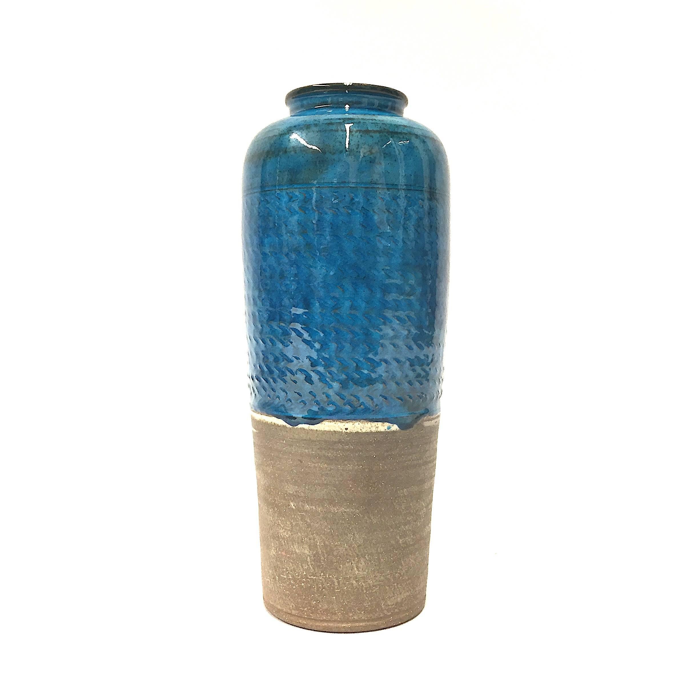 Caribbean blue glaze stoneware table vase by Nils Kahler for Hermann A. Kahler, Denmark. Ceramic. Signed. HAK - Niels - Denmark.