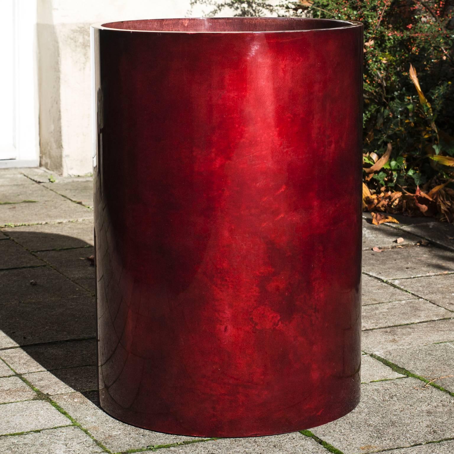 Elegant Red Goatskin Planter by Aldo Tura In Excellent Condition In Munich, DE