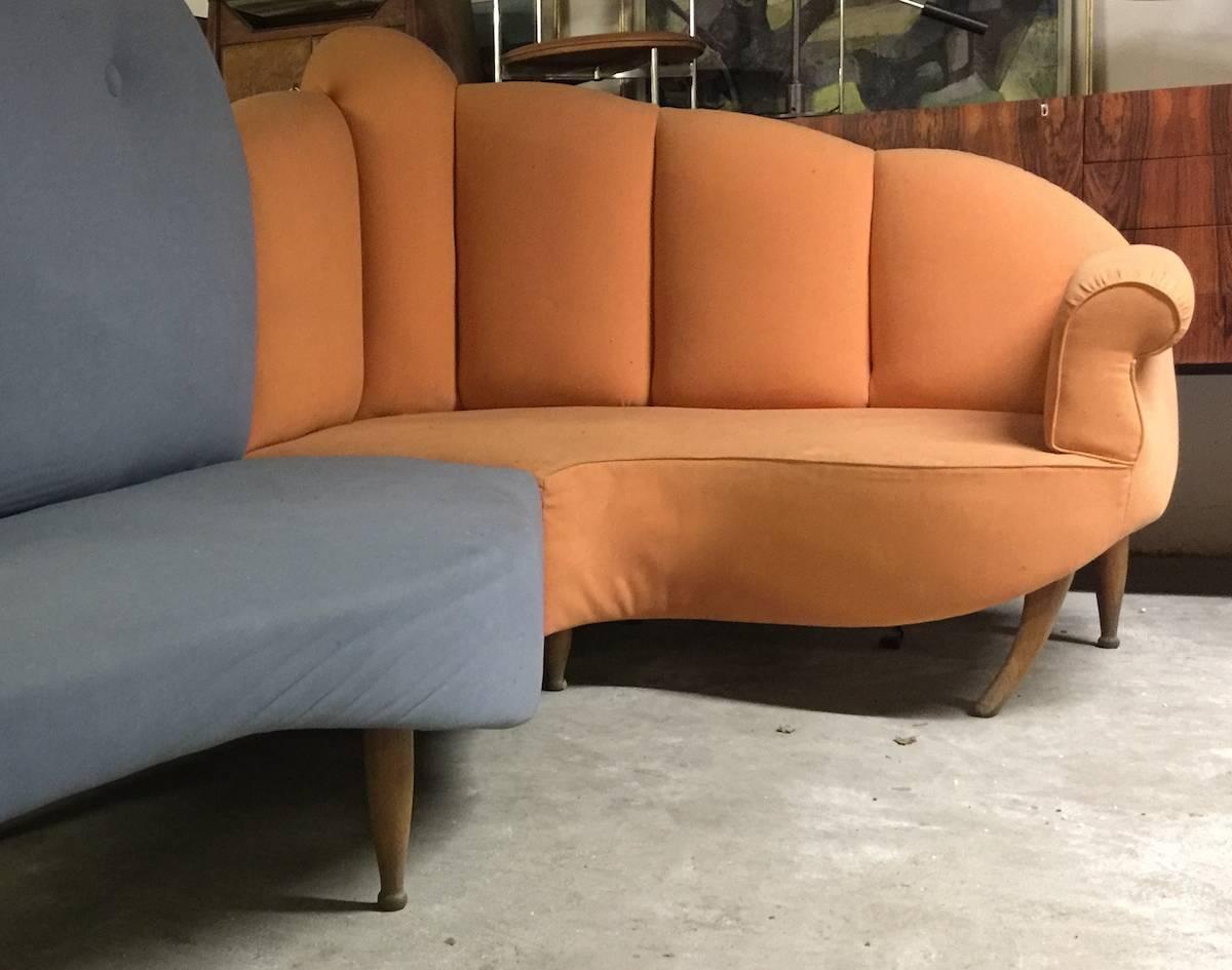 Unique Italien Sofa In Fair Condition For Sale In Munich, DE