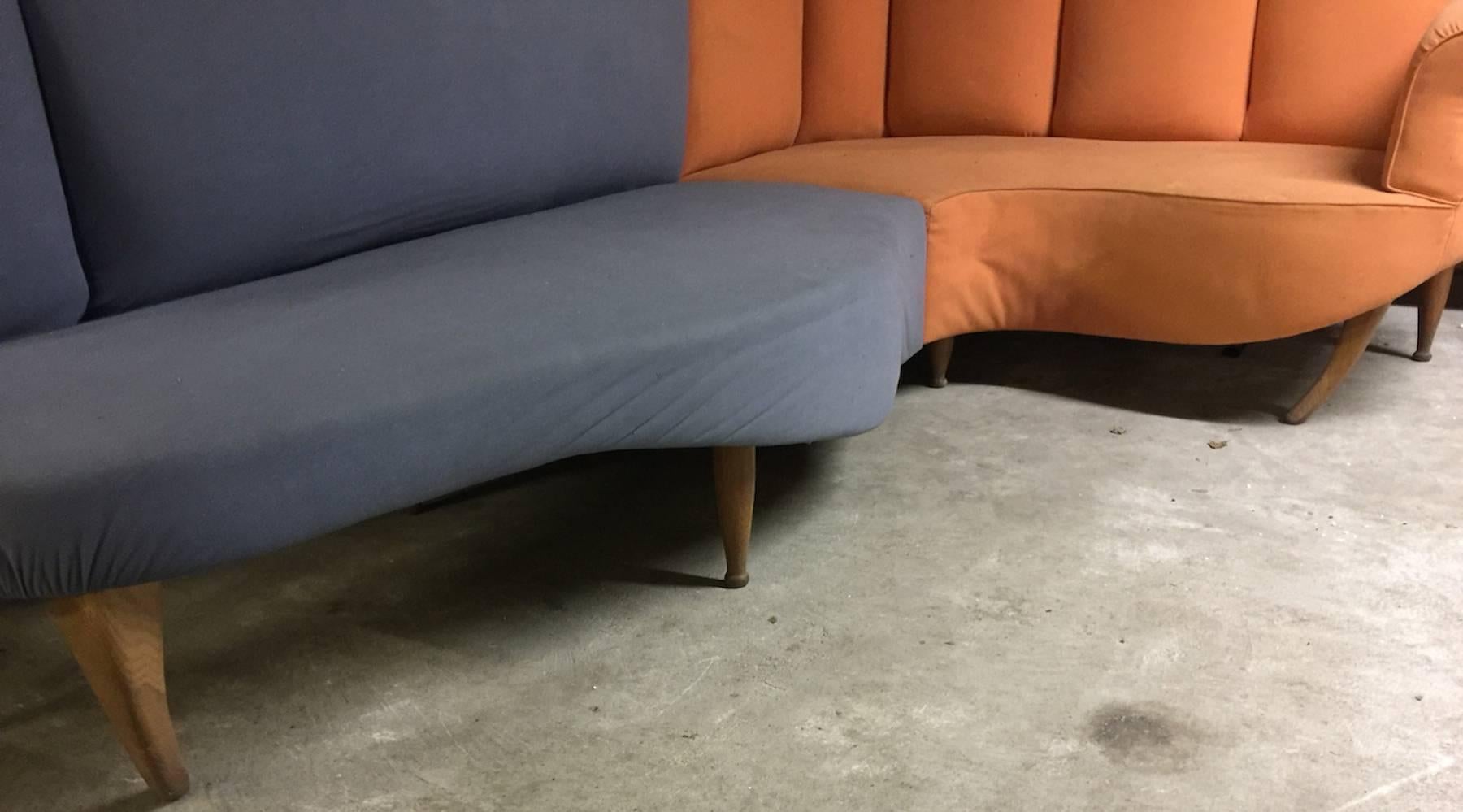 Mid-Century Modern Canapé italien unique en vente