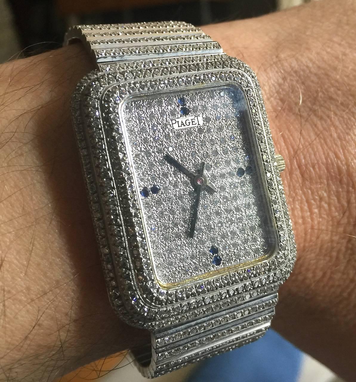 Unique Maison Piaget Oversized White Gold and Diamond, Set Bracelet Watch In Excellent Condition In Munich, DE