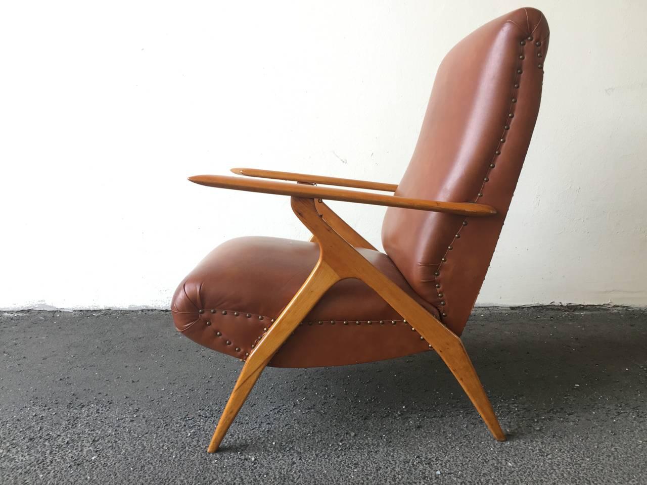 Rare Italian Lounge Chair by Antonio Gorgone For Sale 1