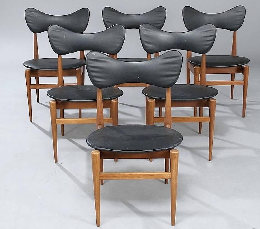 Seat and back upholstered with black vinyl. Designed 1963. Manufactured by Sorø Mobelfabrik.