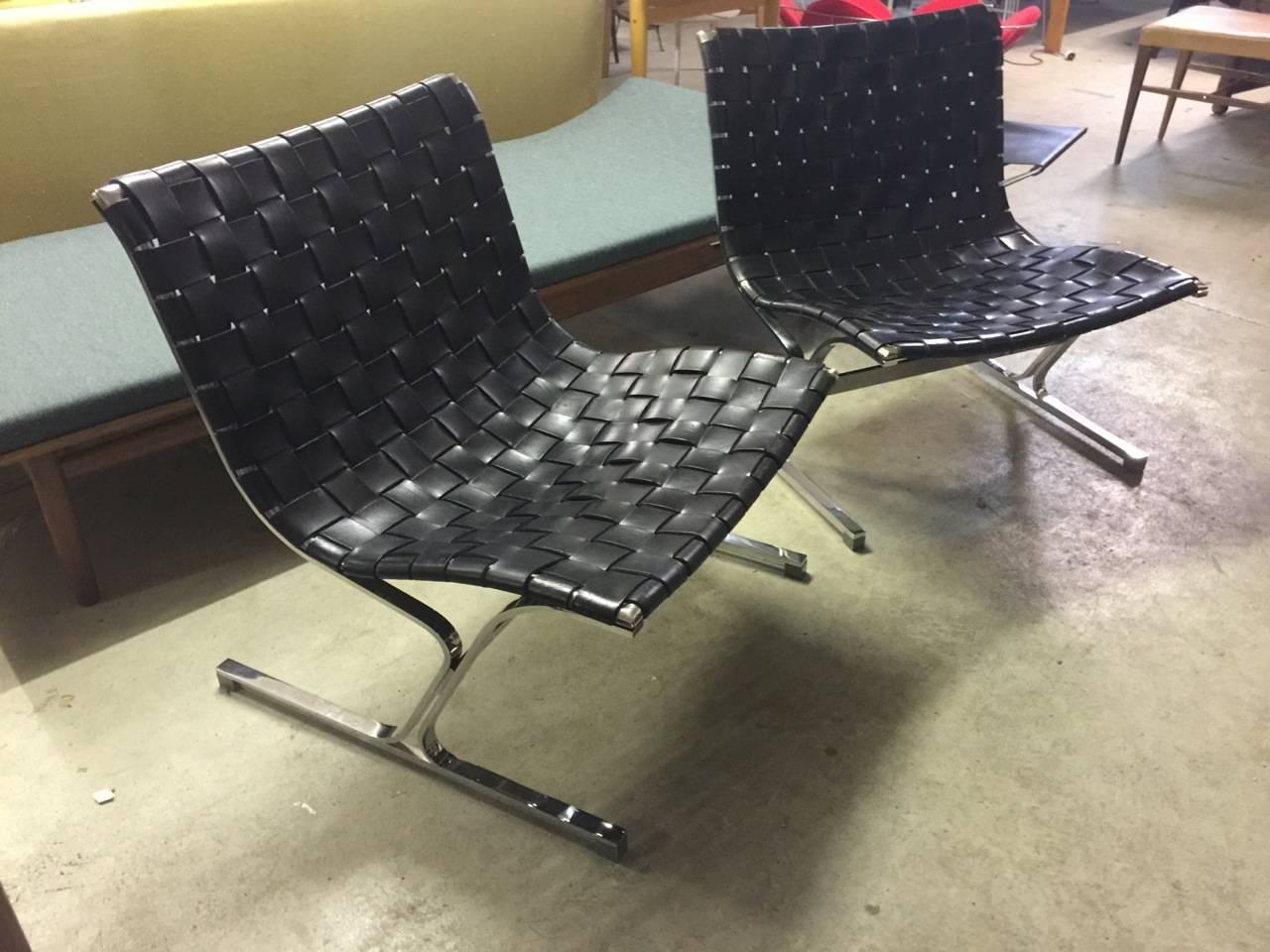 Set of Two Lounge Chairs by Ross Littell in Perfect Condition 2