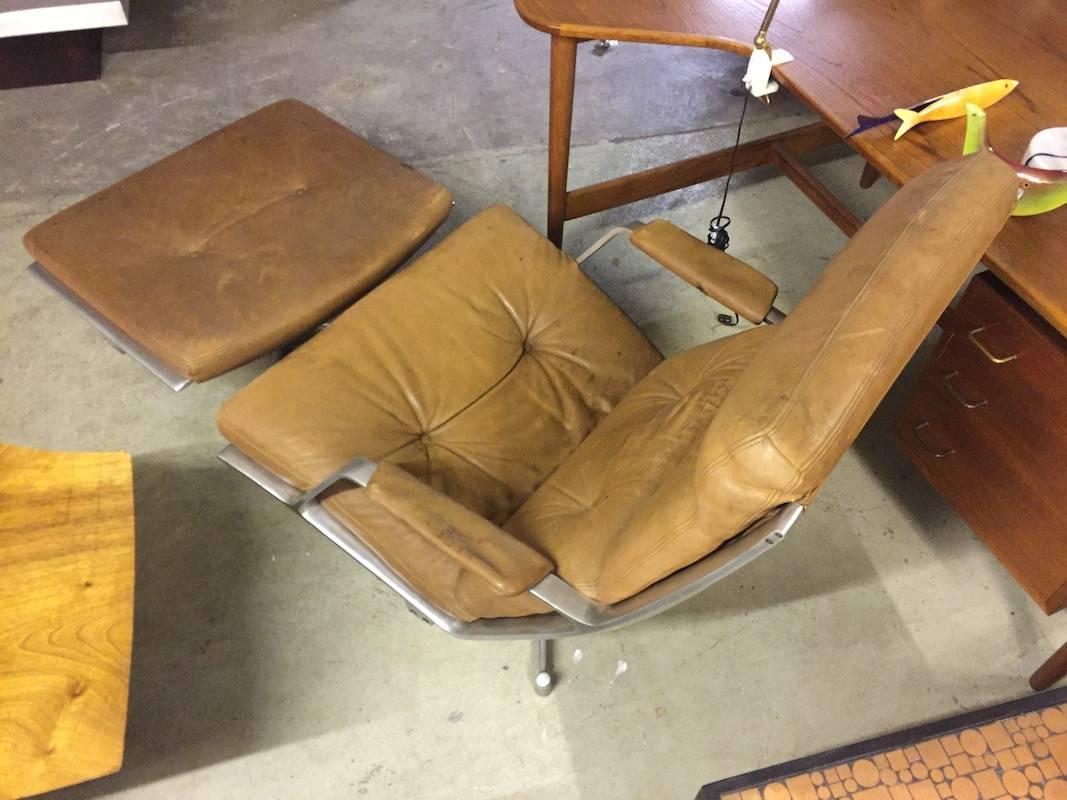 Mid-Century Modern Fk85 Lounge Chair with Stool by Fabricius & Kastholm, Very Rare Natural Leather