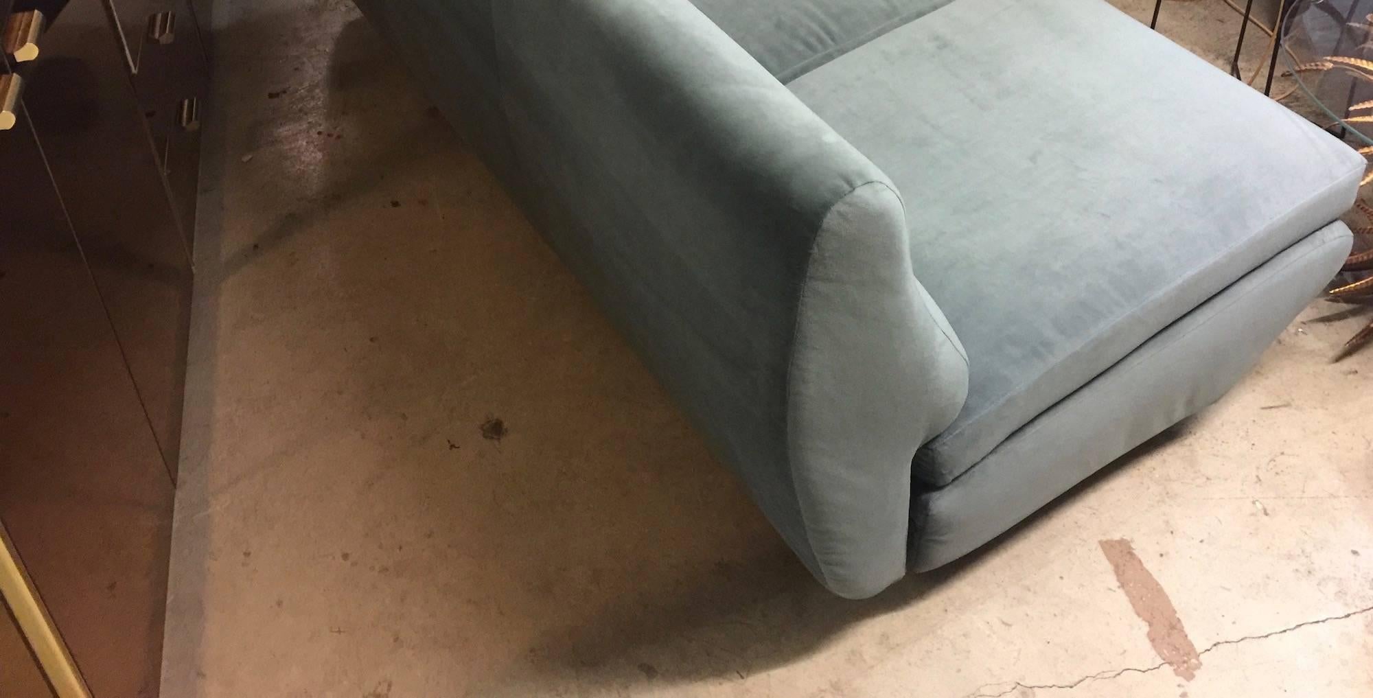 Sleep o matic sofa by Marco Zanuso I. foam, belts and fabric new. Wonderful sea green velvet.