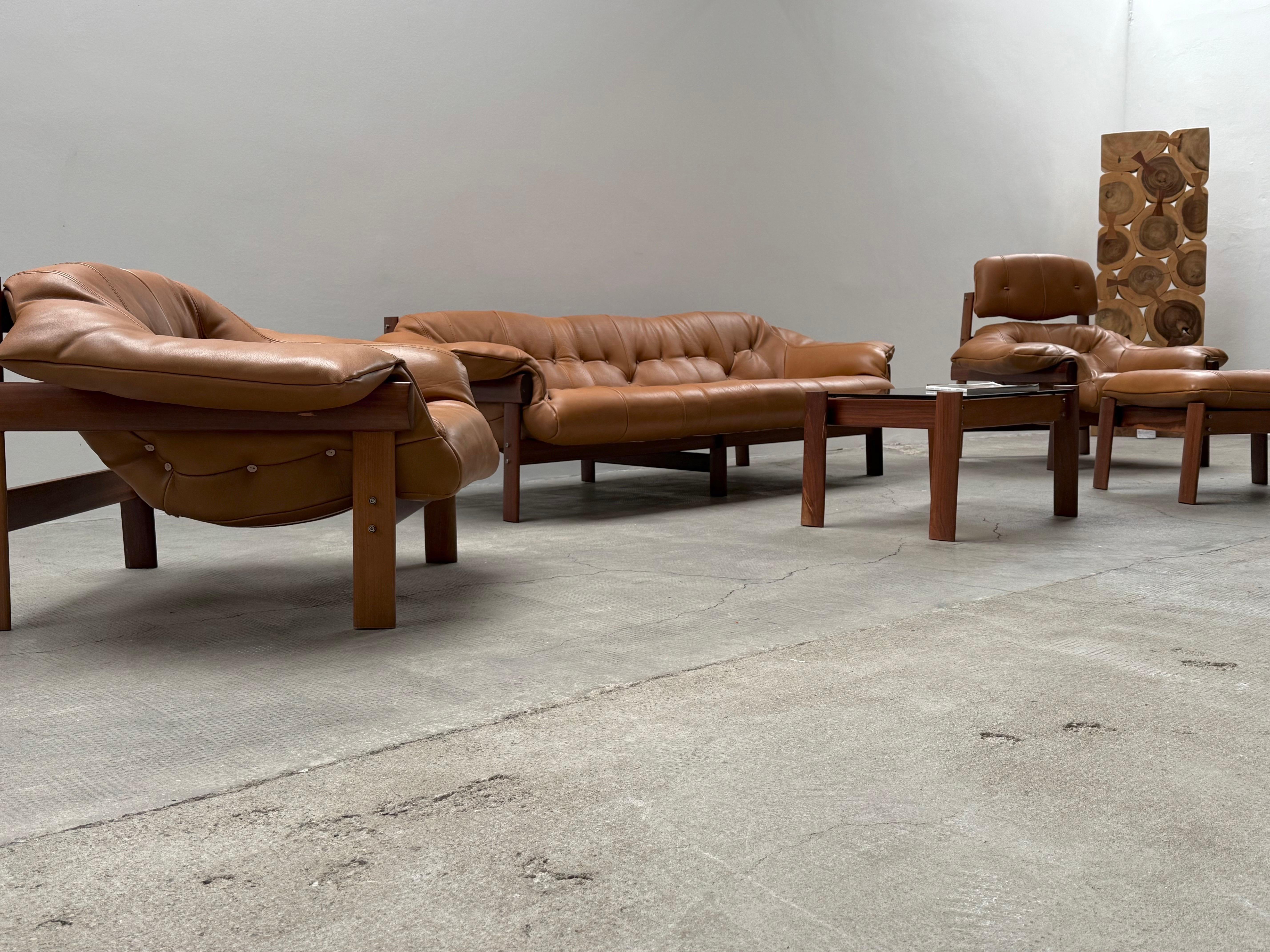 Percival Lafer MP-41 Armchair Sofa Ottoman Coffee Table Set, Brazil 1970s 10
