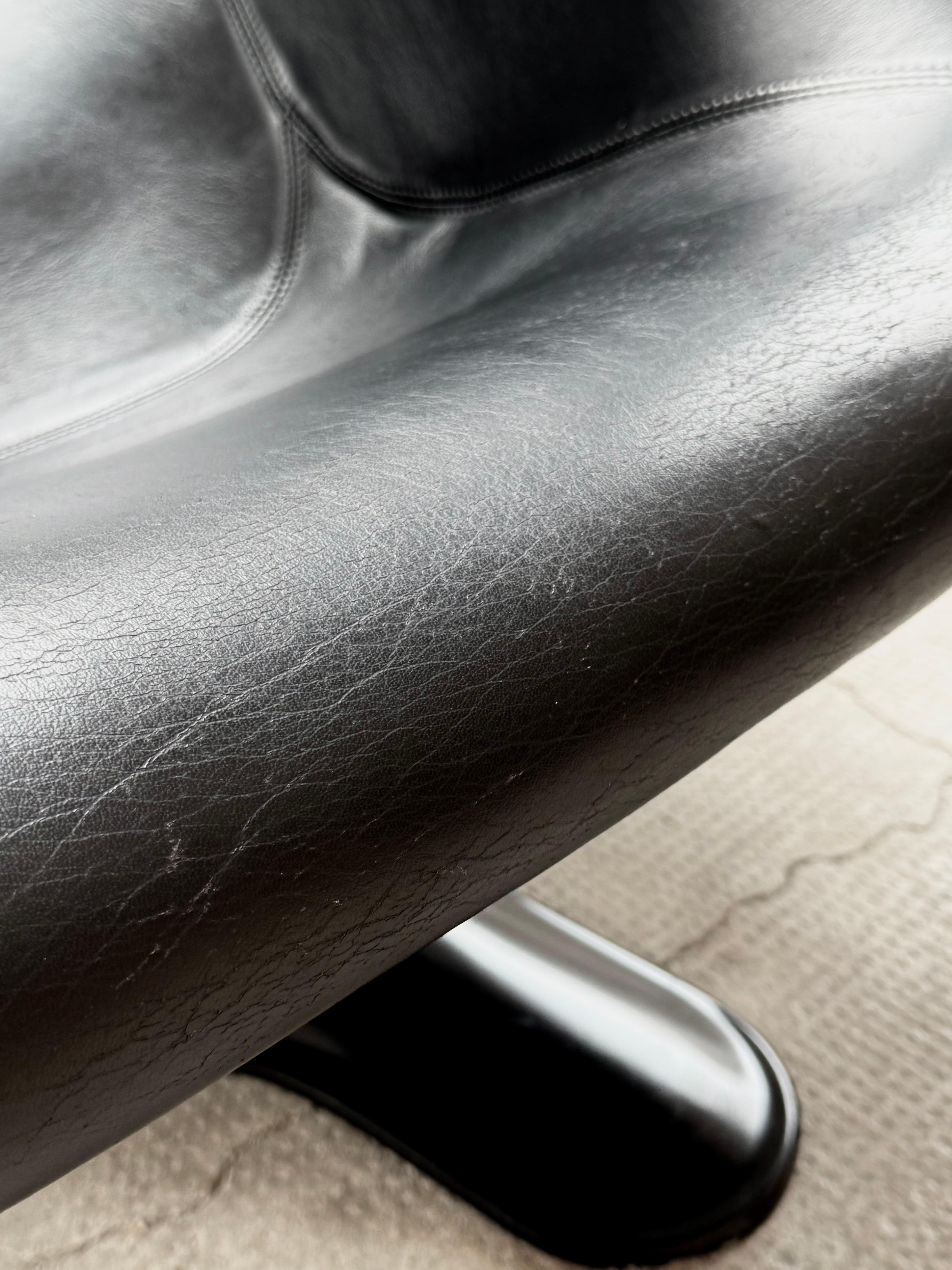 Chaise pivotante Yrjö Kukkapuro pour Haimi 