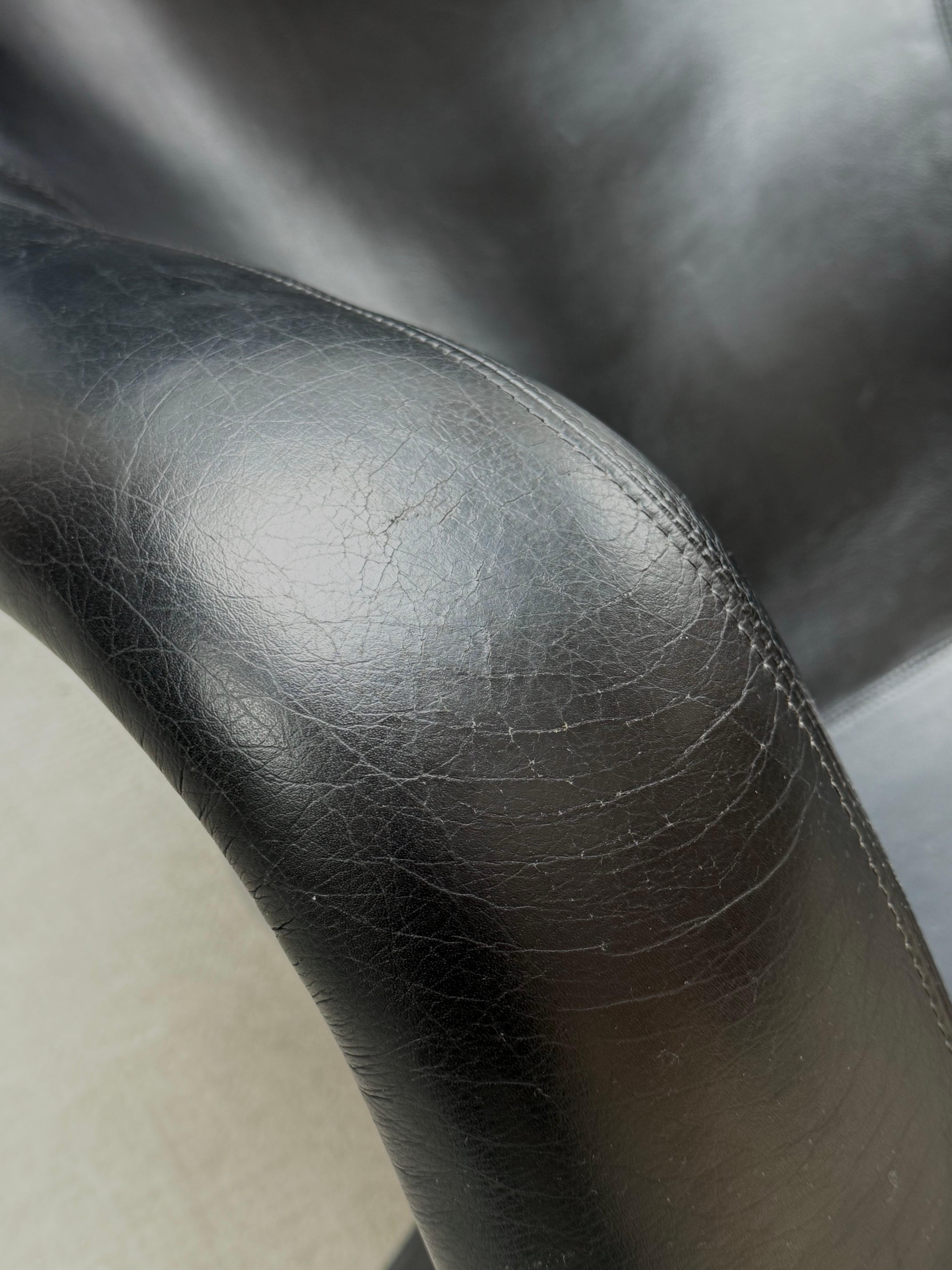 Chaise pivotante Yrjö Kukkapuro pour Haimi 