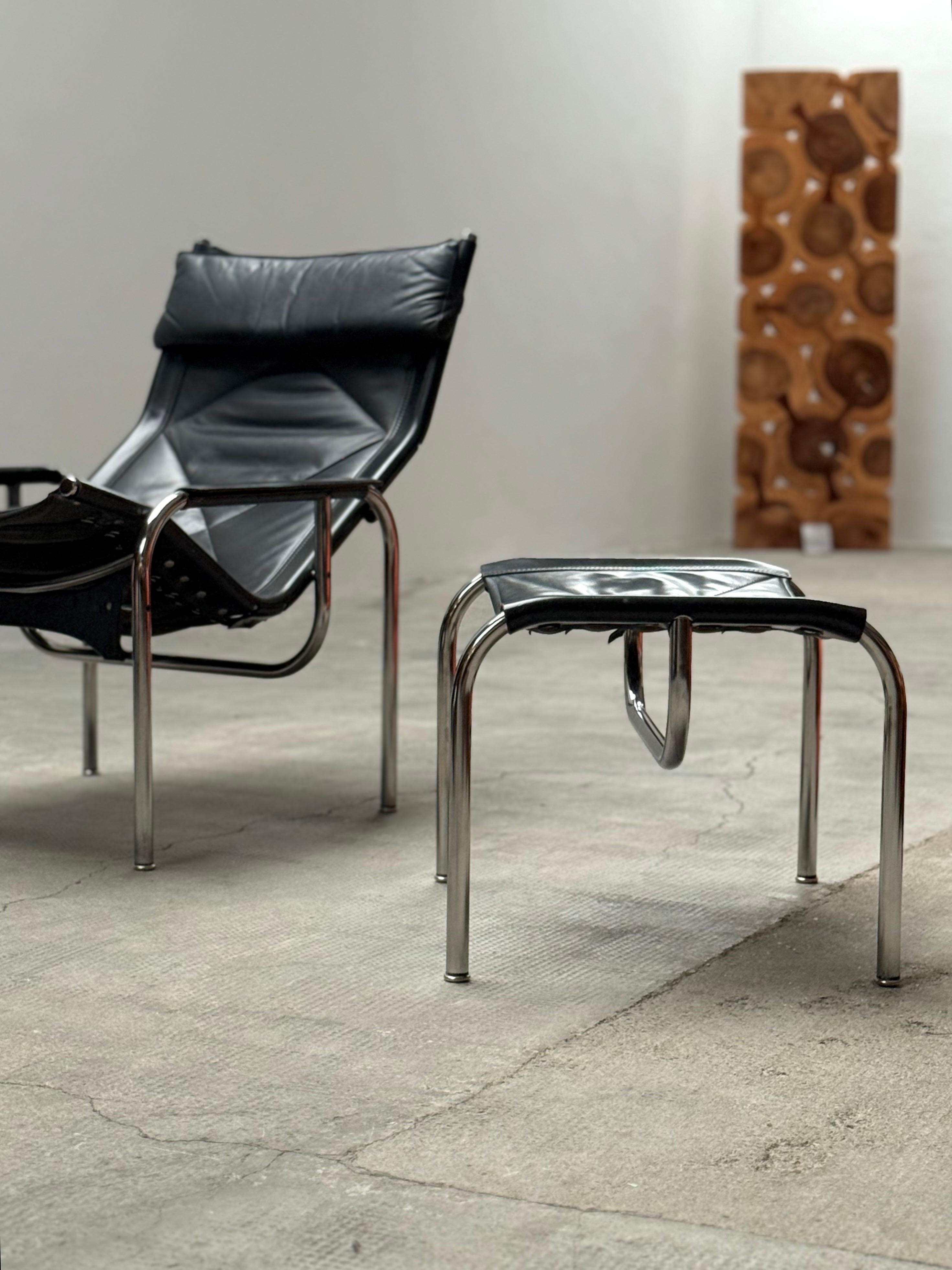 HANS EICHENBERGER FOR STRÄSSLE LOUNGE ARMCHAIR WITH STOOL LEATHER STEELTUBE, années 60 en vente 3