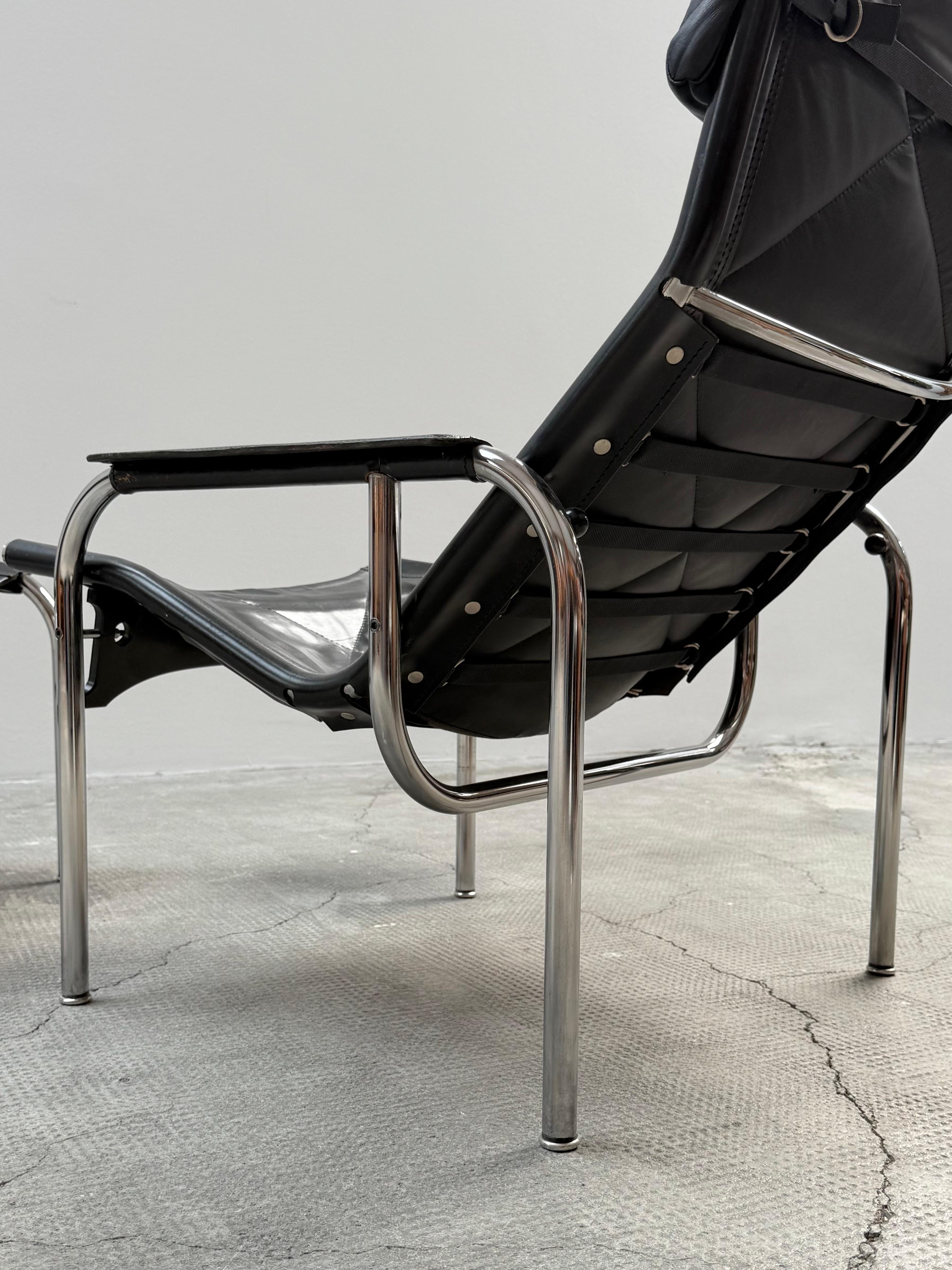 HANS EICHENBERGER FOR STRÄSSLE LOUNGE ARMCHAIR WITH STOOL LEATHER STEELTUBE, années 60 en vente 9