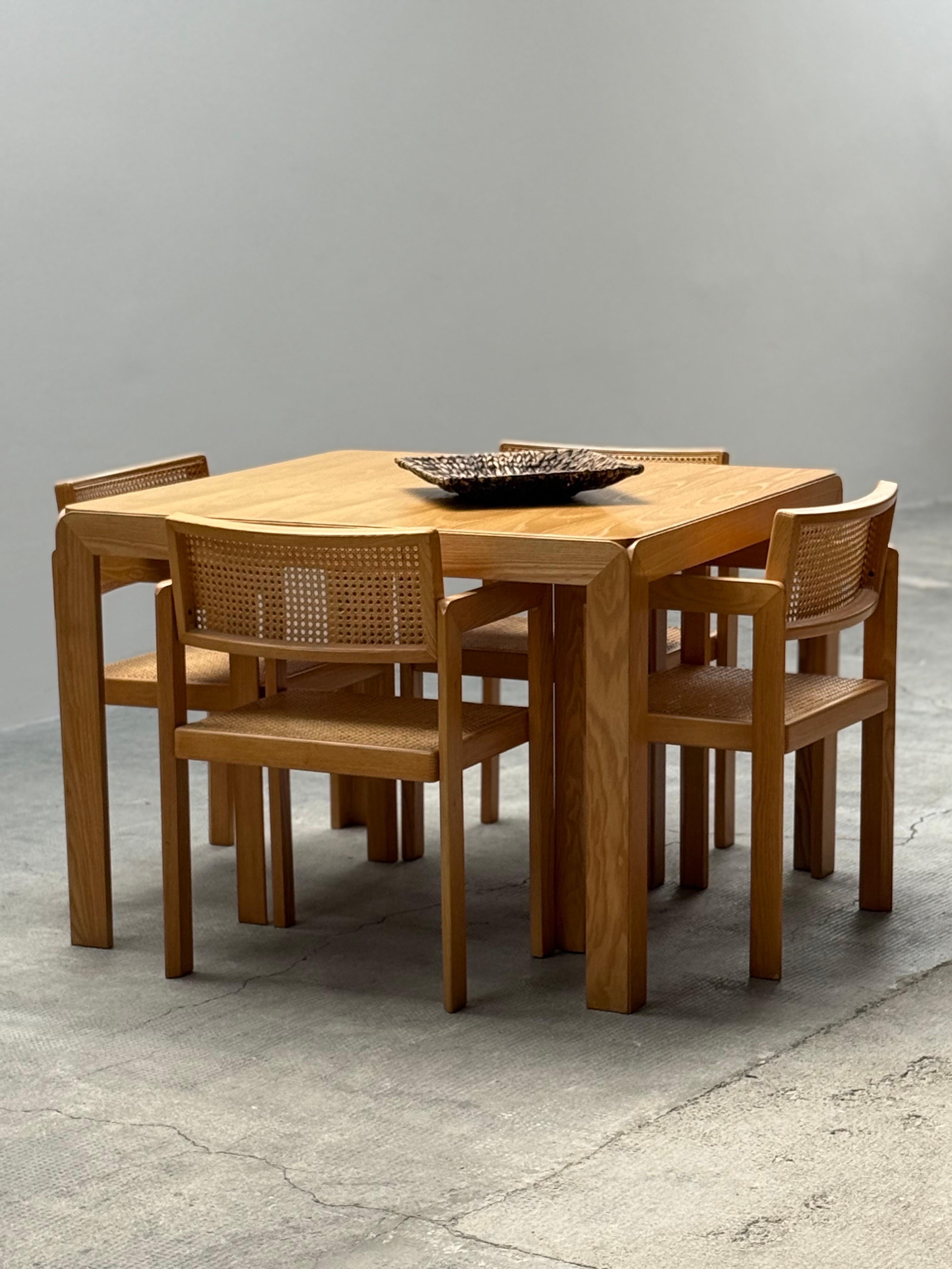 DERK JAN DE VRIES MAISA DE SEVESO TABLE DE DINING SET CHAIRS WOOD RATTAN, ITALY 60s en vente 8