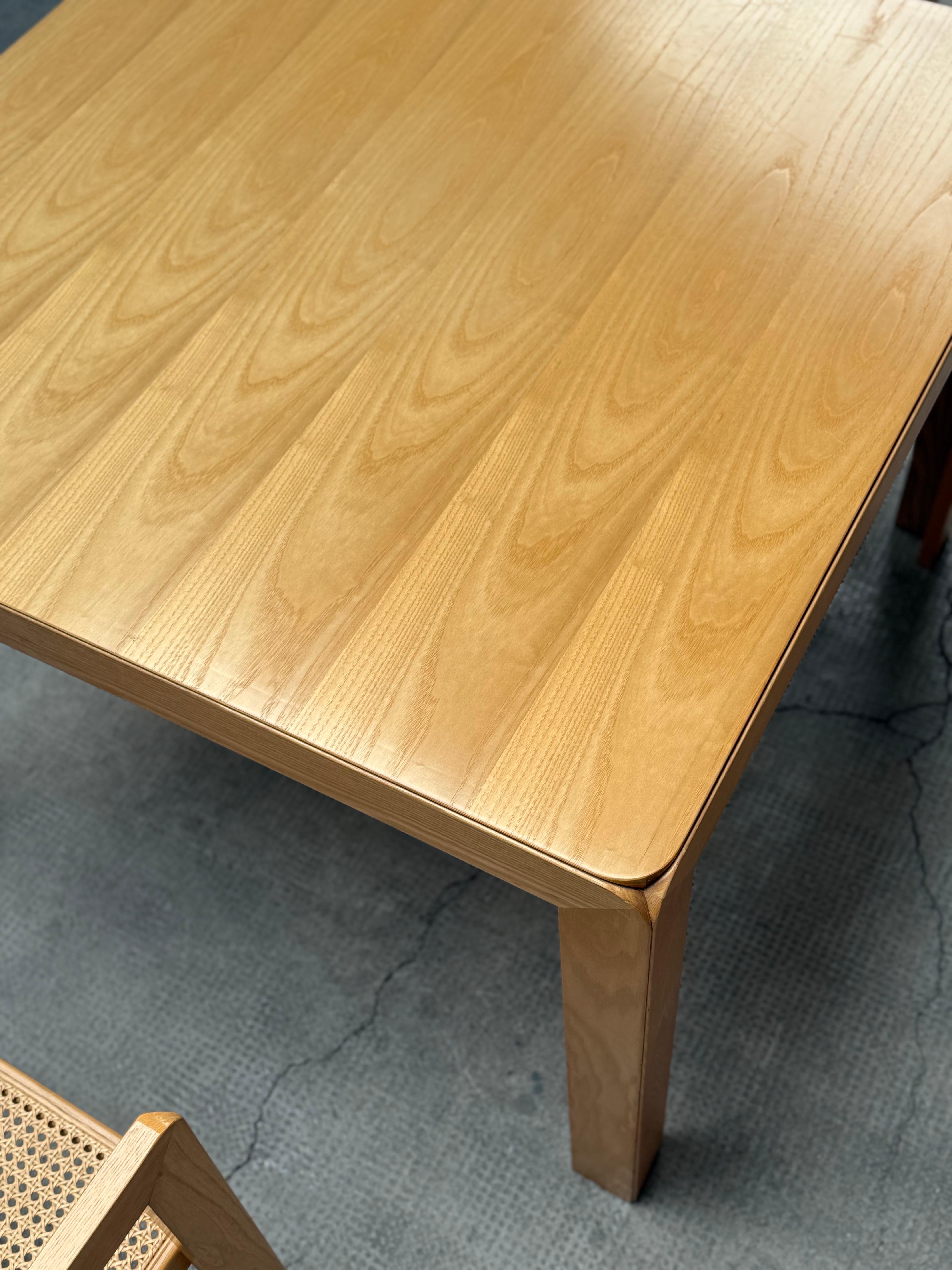 DERK JAN DE VRIES MAISA DE SEVESO TABLE DE DINING SET CHAIRS WOOD RATTAN, ITALY 60s en vente 5