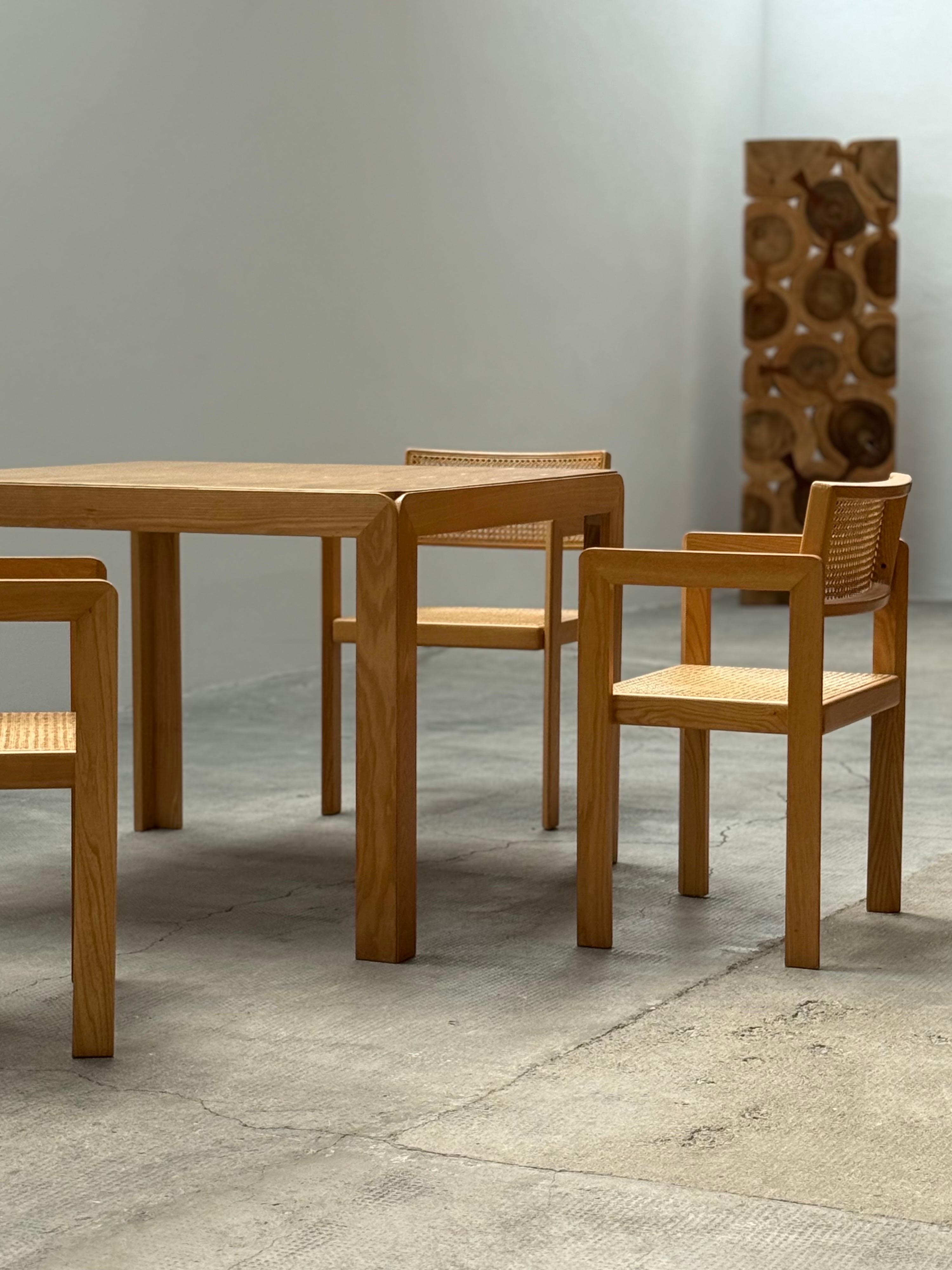 DERK JAN DE VRIES MAISA DE SEVESO TABLE DE DINING SET CHAIRS WOOD RATTAN, ITALY 60s en vente 7