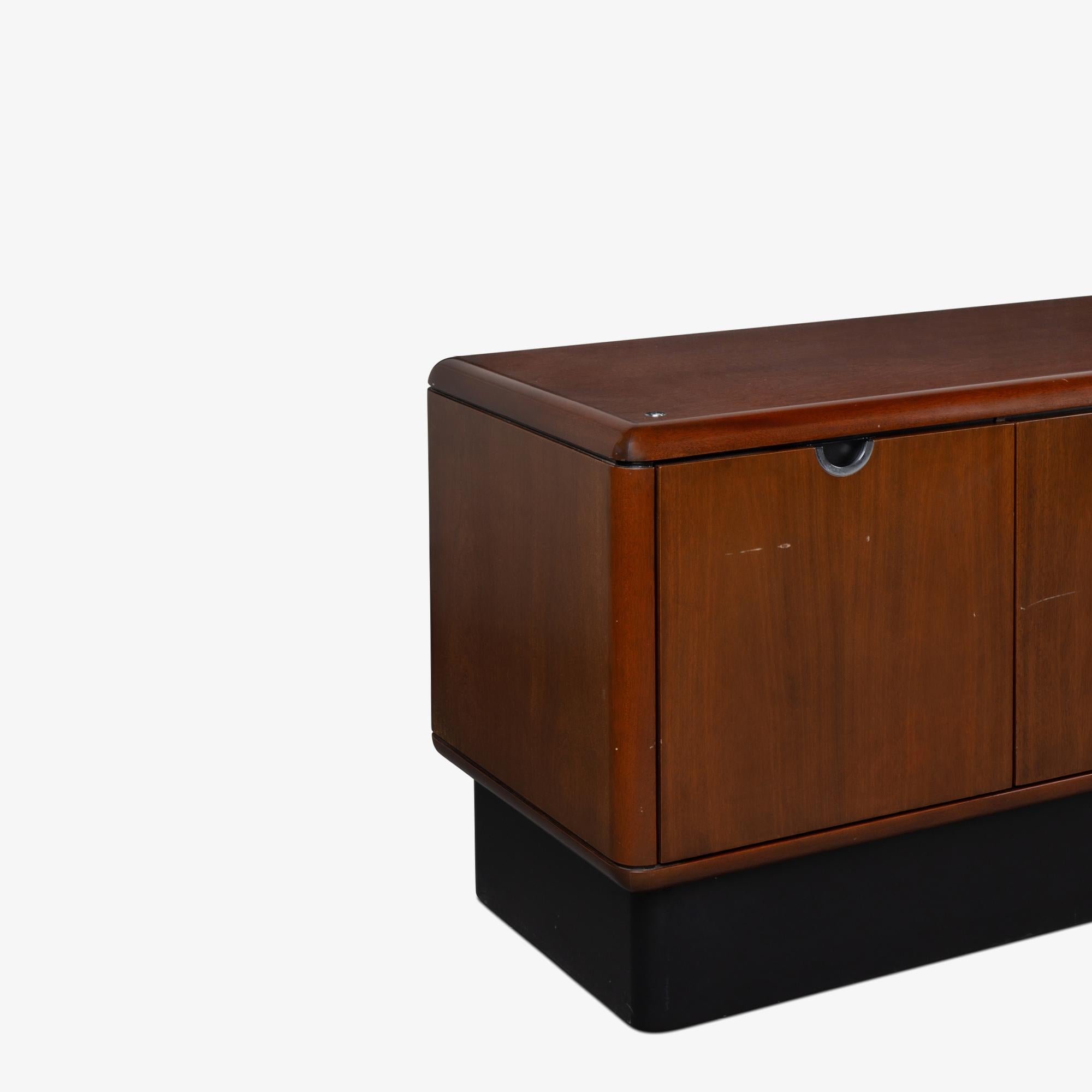 Late 20th Century Custom Knoll Credenza in Mahogany & Chrome For Sale