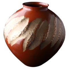 Japanese Hand-Hammered Copper Vase by Gyokusendō — Signed, with Original Tomobak