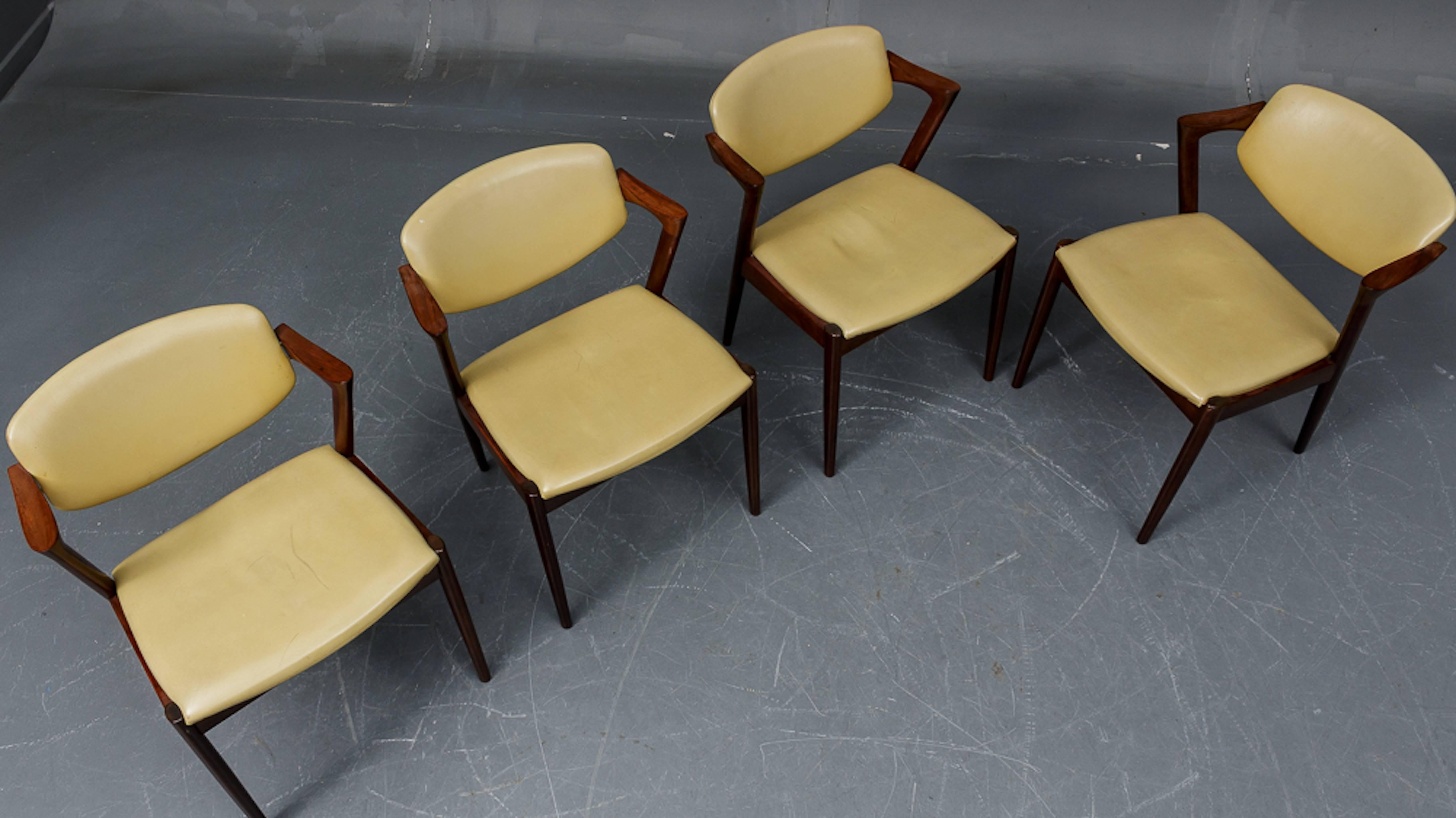Four Kai Kristiansen Rosewood Dining Chairs In Excellent Condition In Madrid, ES