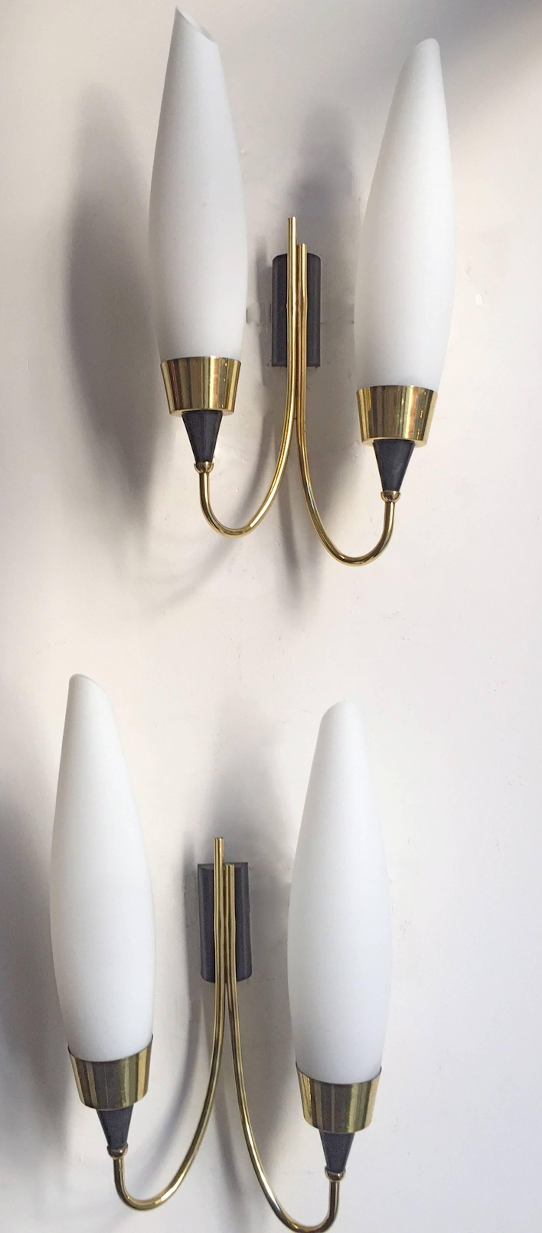 Italian Mid-Century Brass and Murano Sconces, 1950s For Sale 4