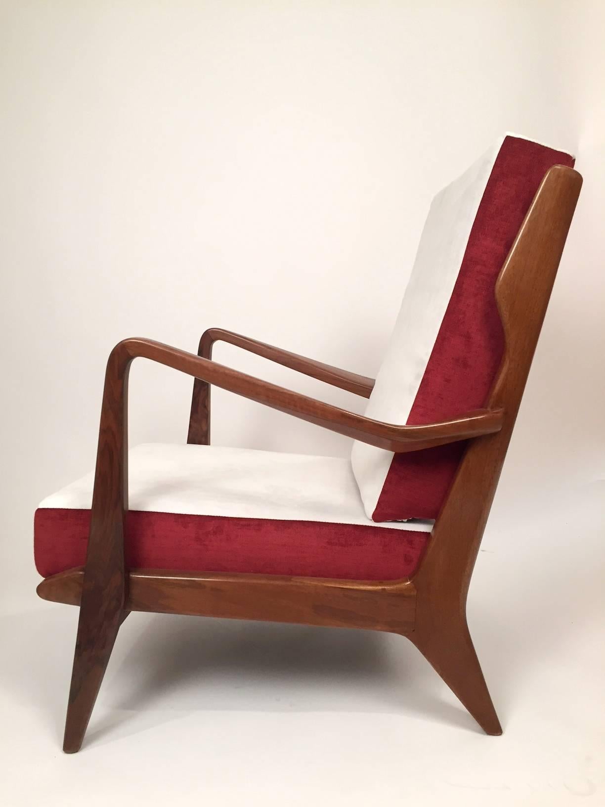 Pair of Gio Ponti Walnut Chairs Model No 516 for Cassina, 1950s 1