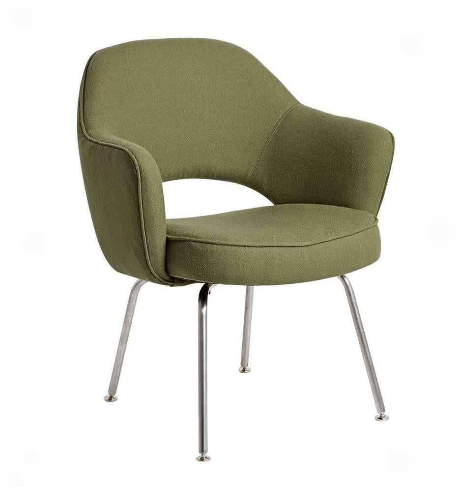 Eero Saarinen was one of the most iconic and prolific designers of the 20th century. From the TWA Airport to the Tulip furniture collection, his pieces are immediately recognizable, and the executive office chairs are no exception. Offered here is a