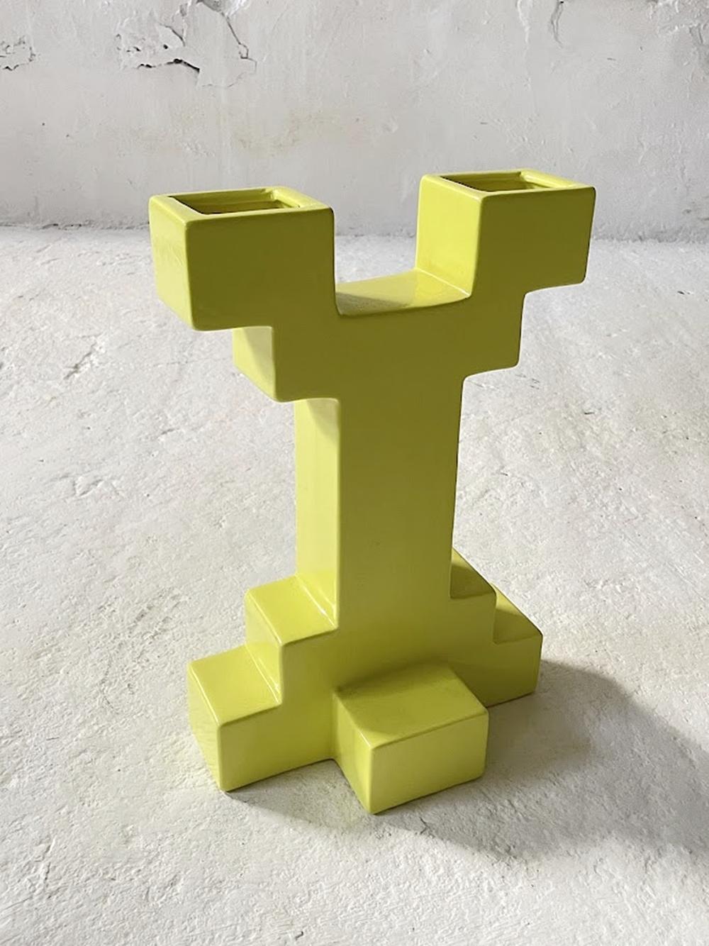 Ceramica Vaso in ceramica stile Memphis Atzeco di Florio Keramia in vendita