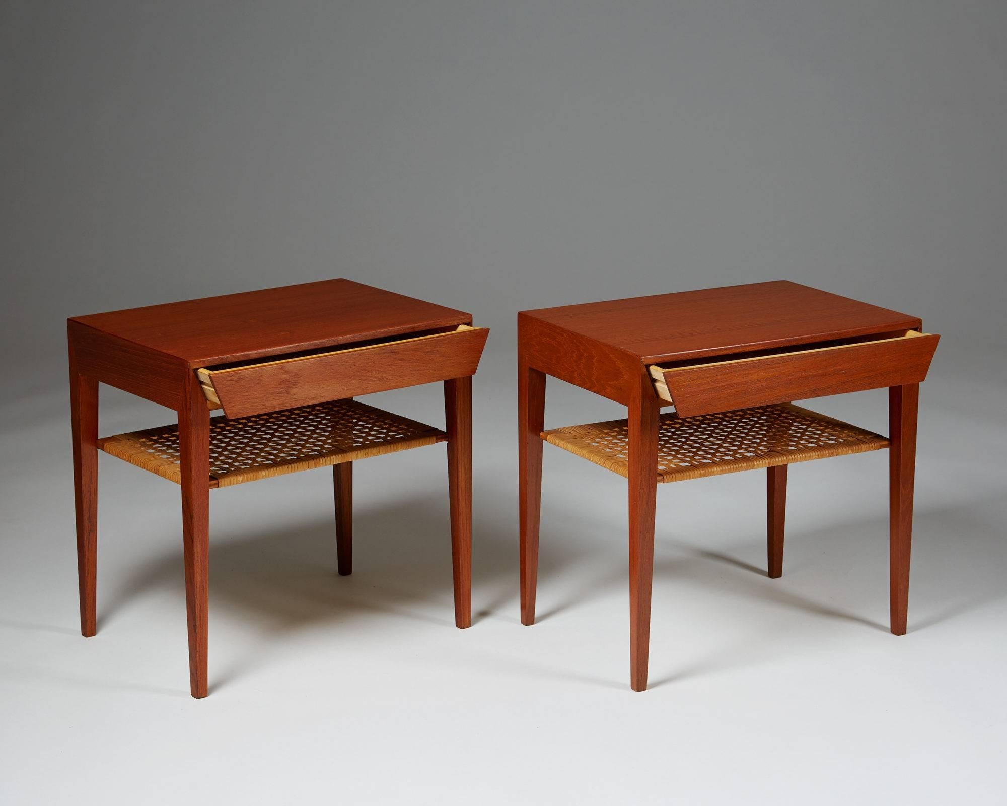 Scandinavian Modern Pair of Bedside Tables Designed by Severin Hansen for Haslev, Denmark, 1950s