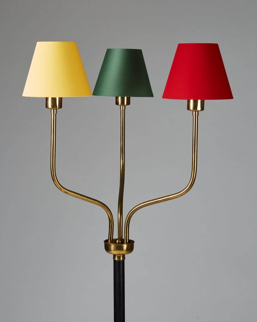 Scandinavian Modern Floor Lamp model 2426 Designed by Josef Frank for Svenskt Tenn, Sweden, 1950s