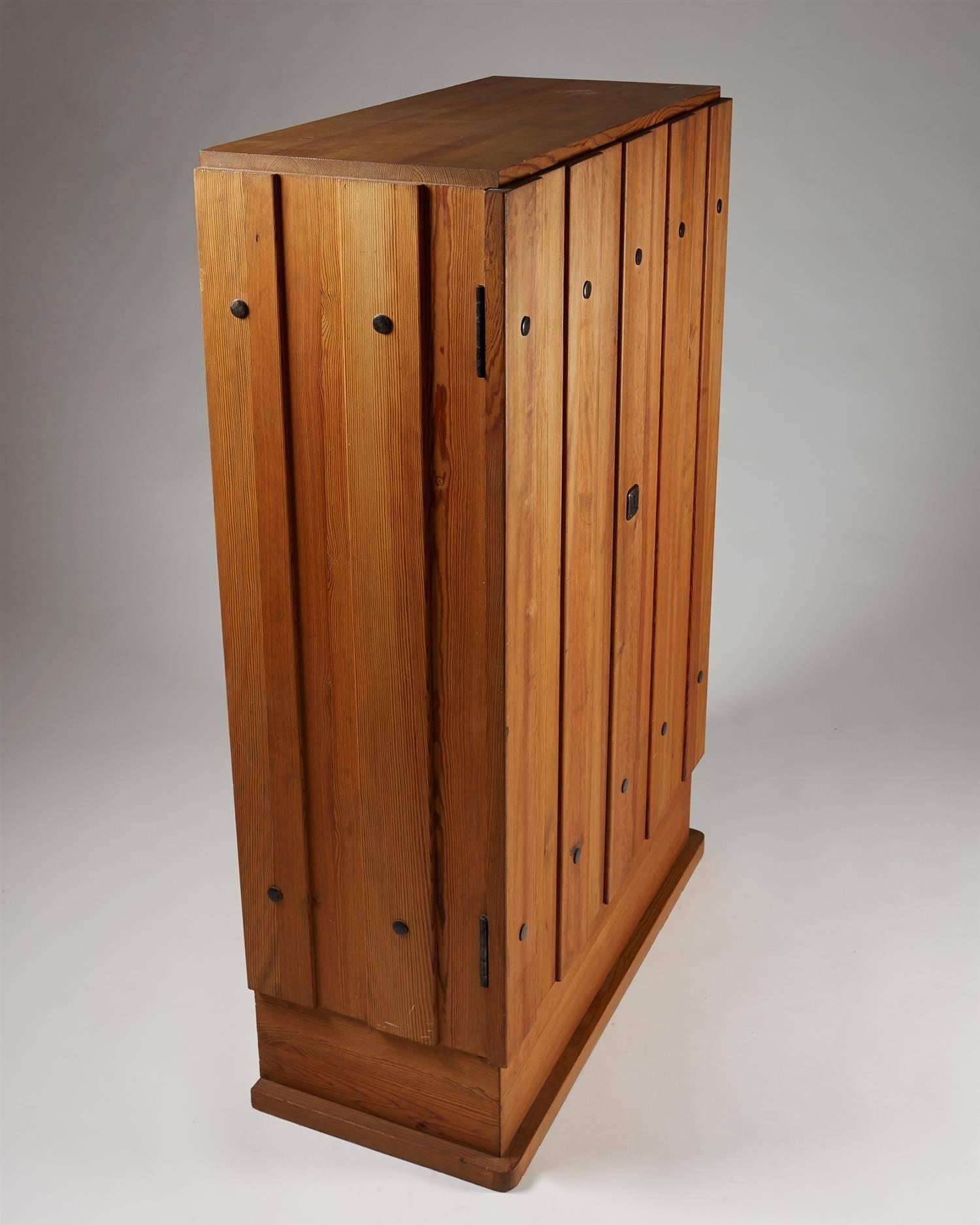 Cabinet Lovö, Designed by Axel-Einar Hjorth for NK, Sweden, 1932 In Excellent Condition In Stockholm, SE