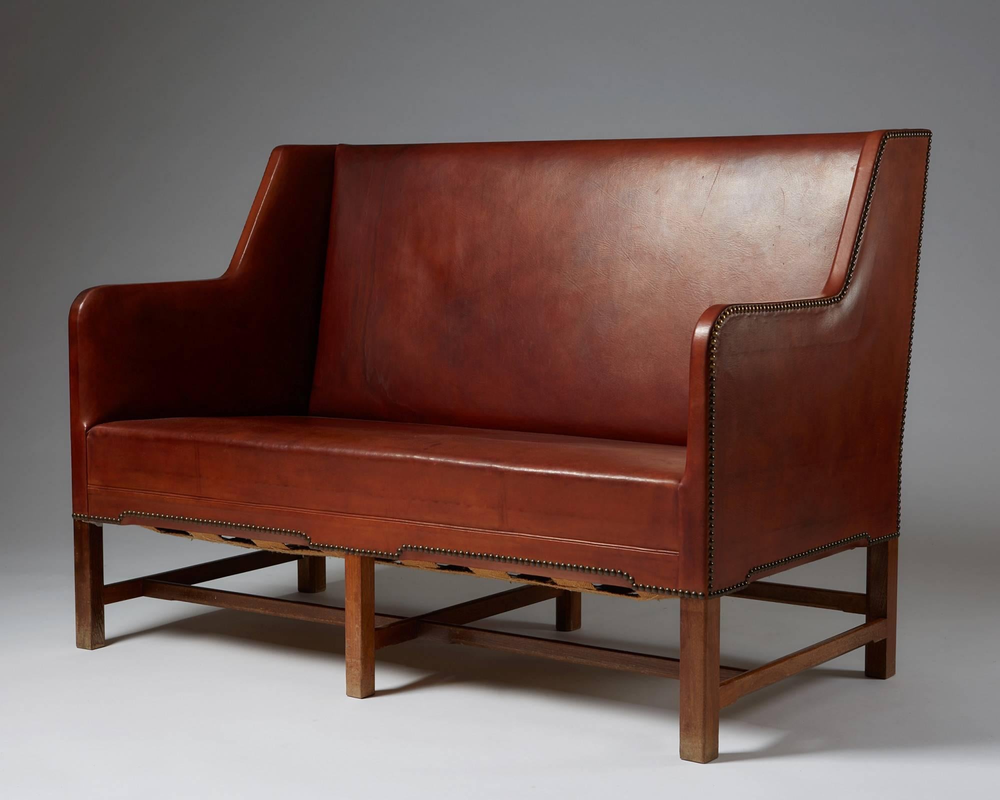 Scandinavian Modern Sofa Model 5011 Designed by Kaare Klint for Rud Rasmussen, Denmark, 1935