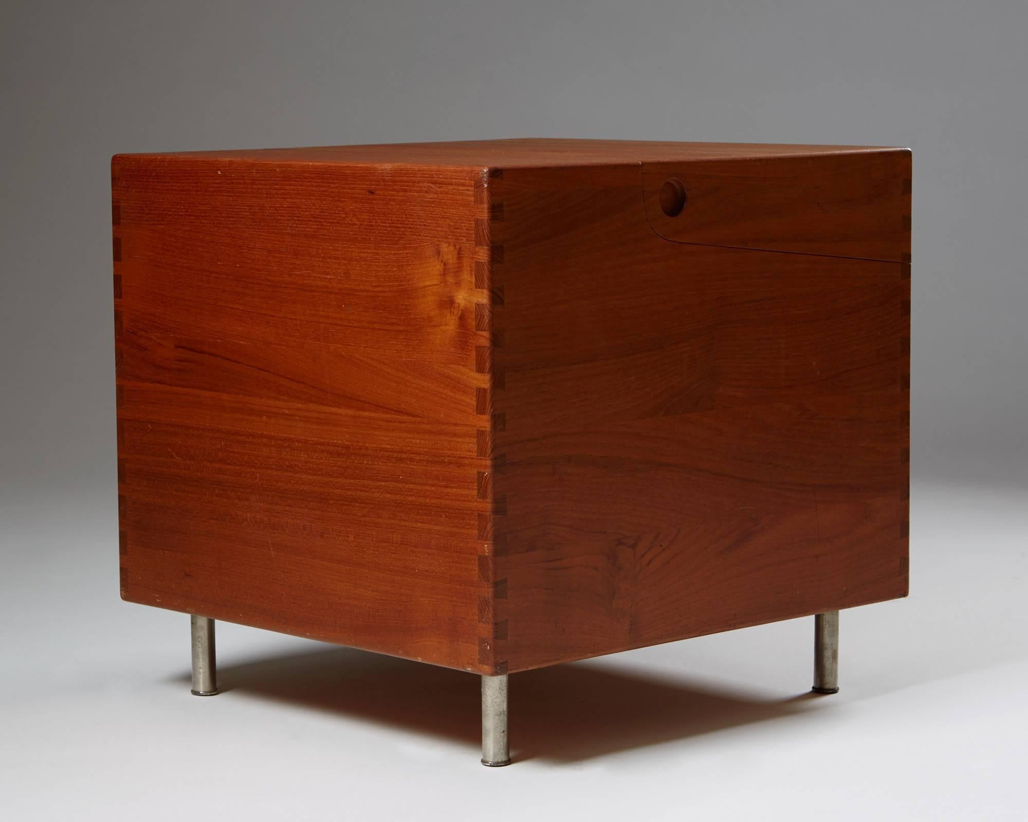 Scandinavian Modern Bar Cabinet Model 8034, Designed by Hans Wegner for Andreas Tuck, 1956