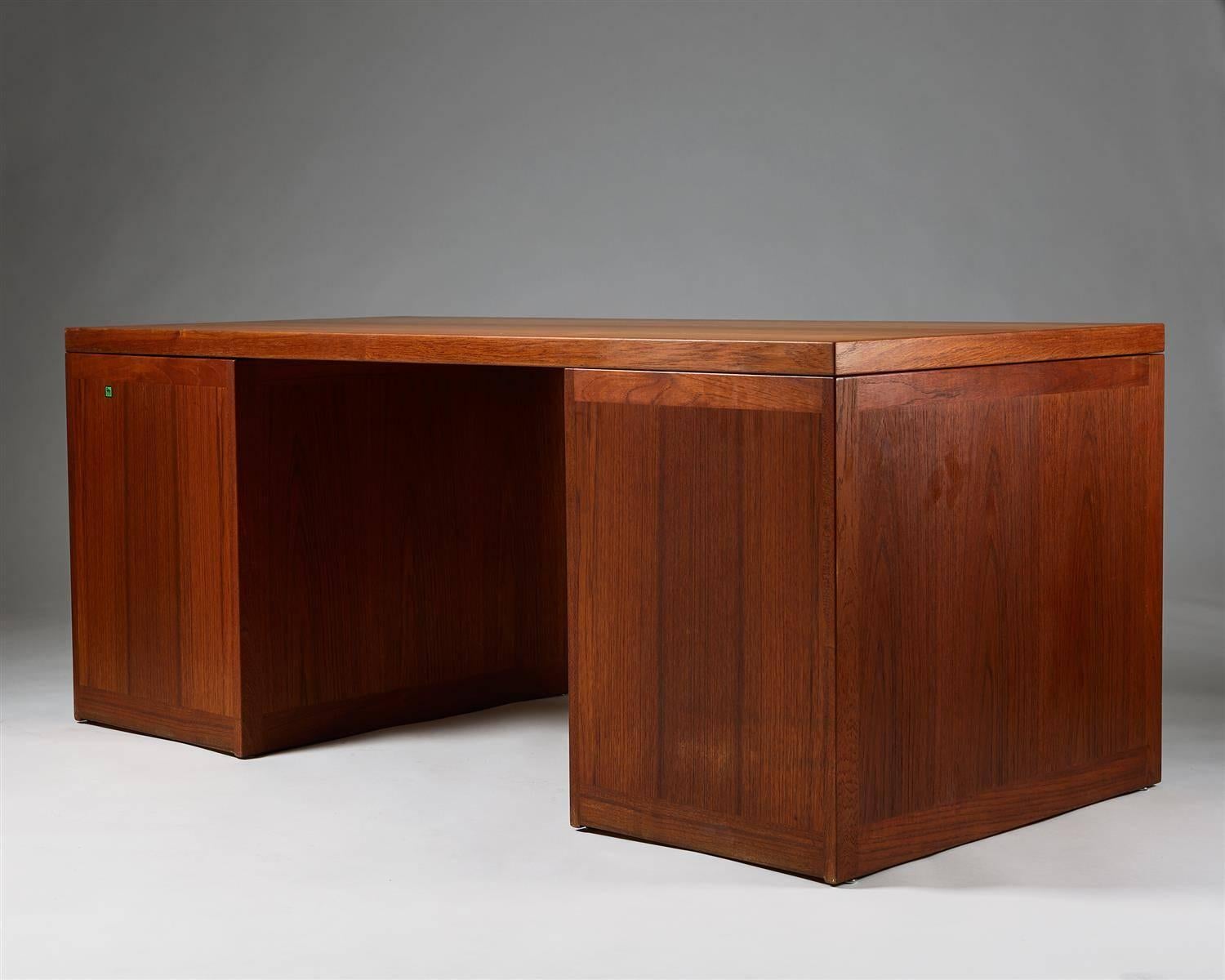 Scandinavian Modern Desk Designed by Børge Mogensen for P. Lauritsen, Denmark, 1958