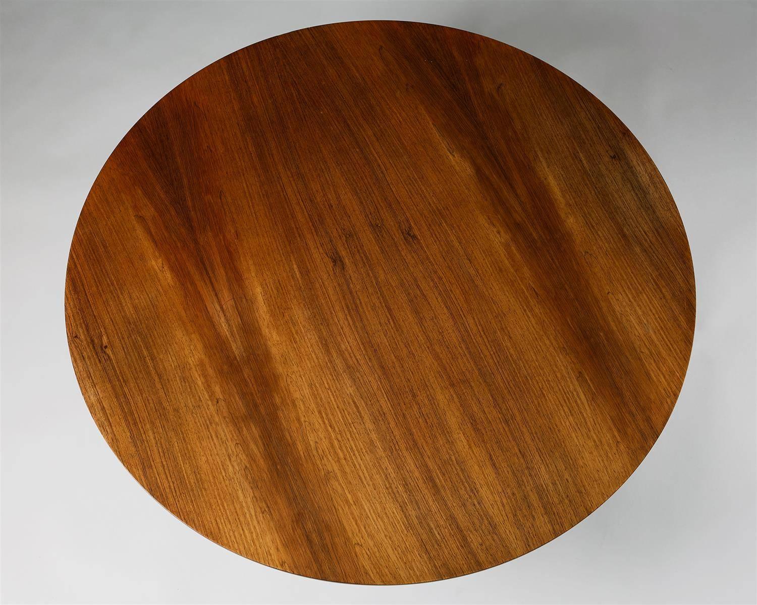 Scandinavian Modern Occasional Table Designed by Arne Jacobsen for Fritz Hansen, Denmark. 1960s