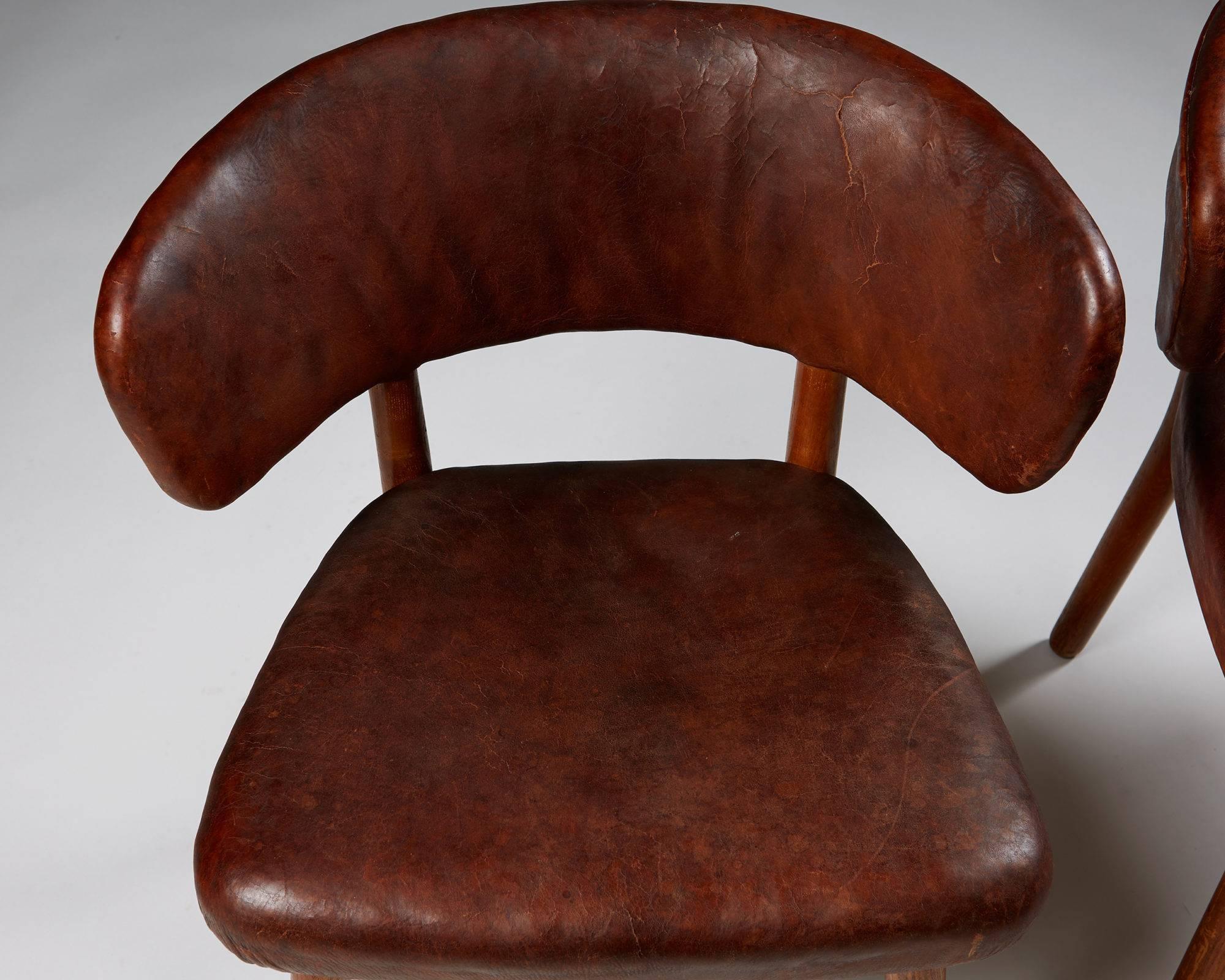 Mid-20th Century Pair of Chairs Designed by Hans-Christian Hansen and Viggo Jörgensen