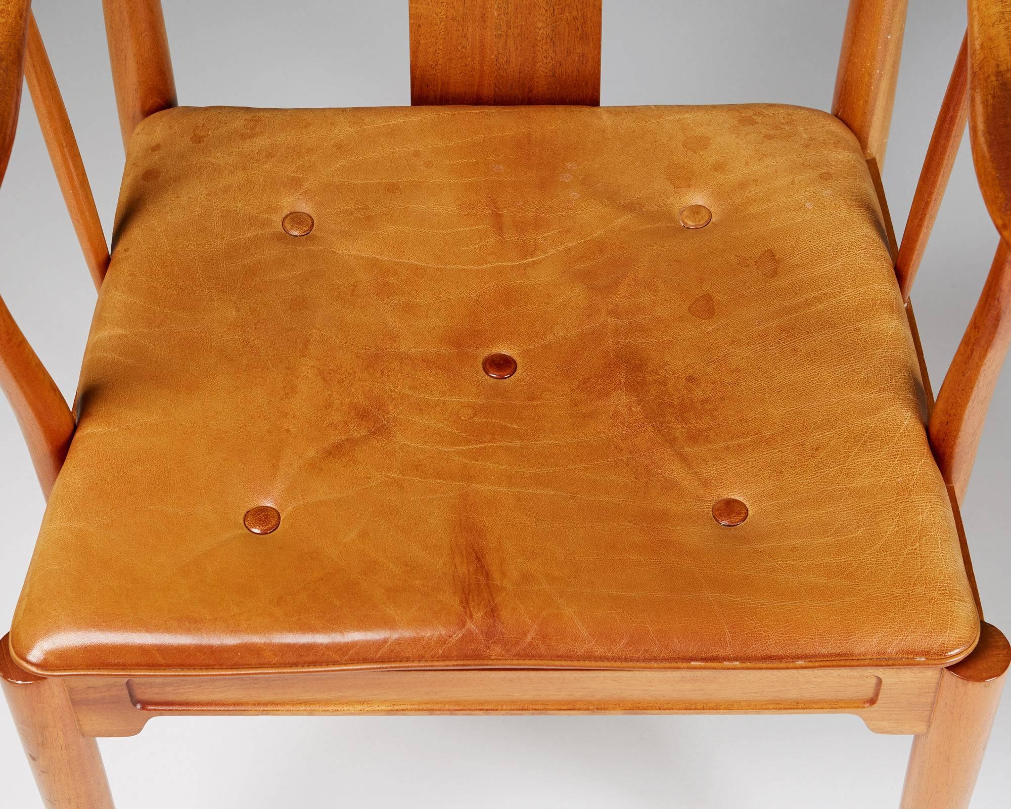 Leather China Chair Designed by Hans J. Wegner for Fritz Hansen, Denmark, 1980s