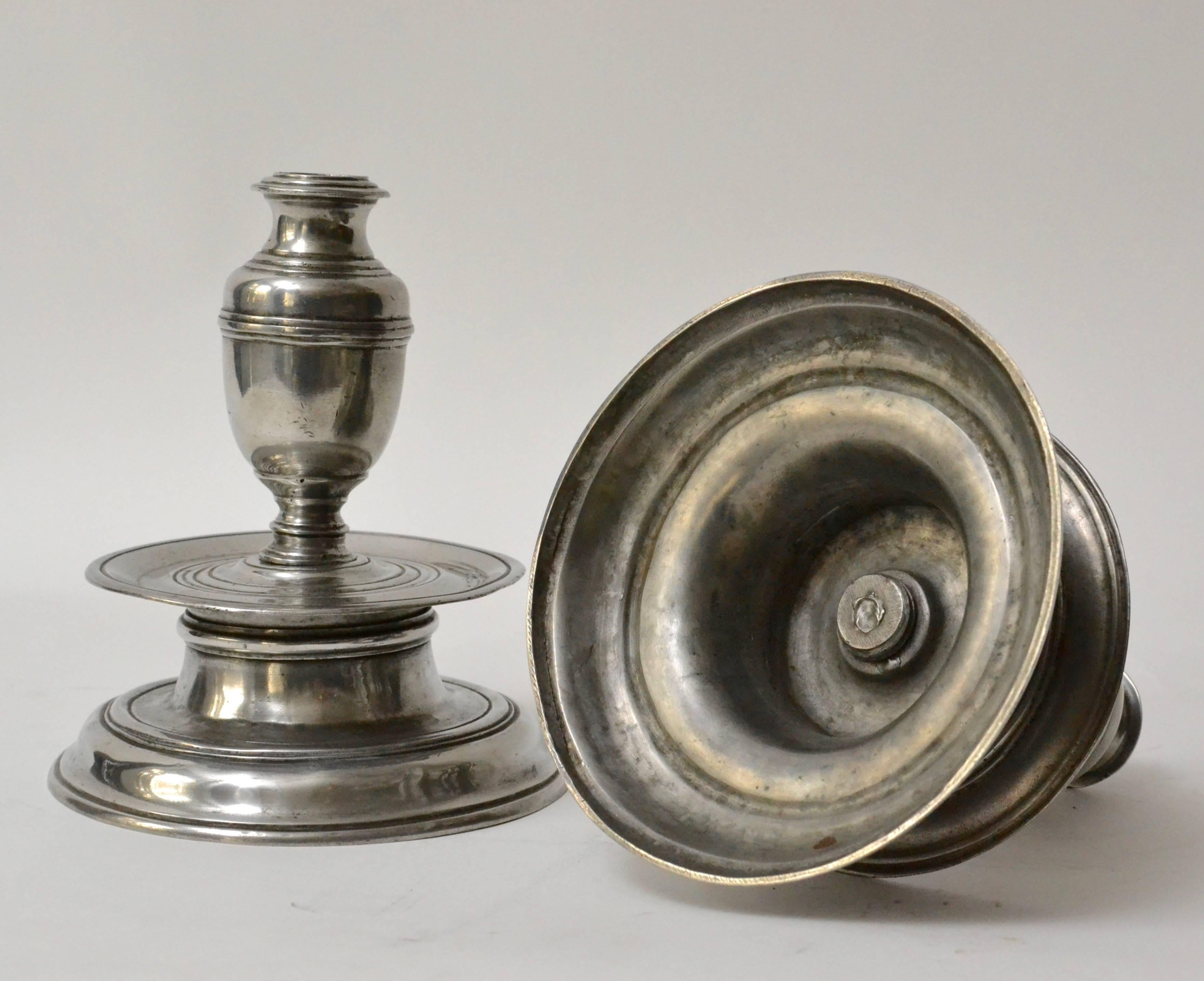 A pair of Baroque pewter candlesticks from early 18th century.