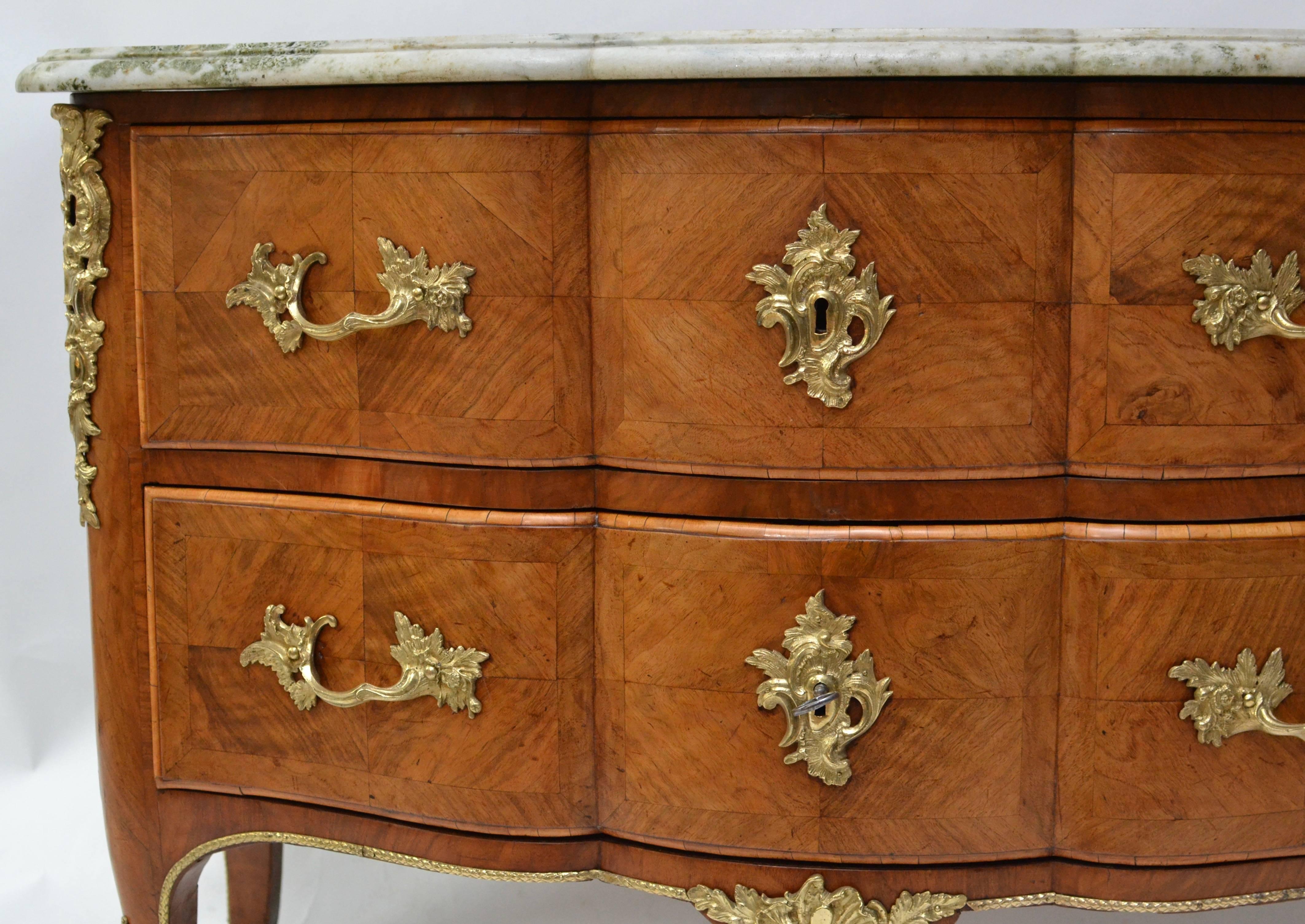 Important Swedish Rococo ''Commode en Console by Olof Martin Active 1736-1764 In Excellent Condition In Stockholm, SE
