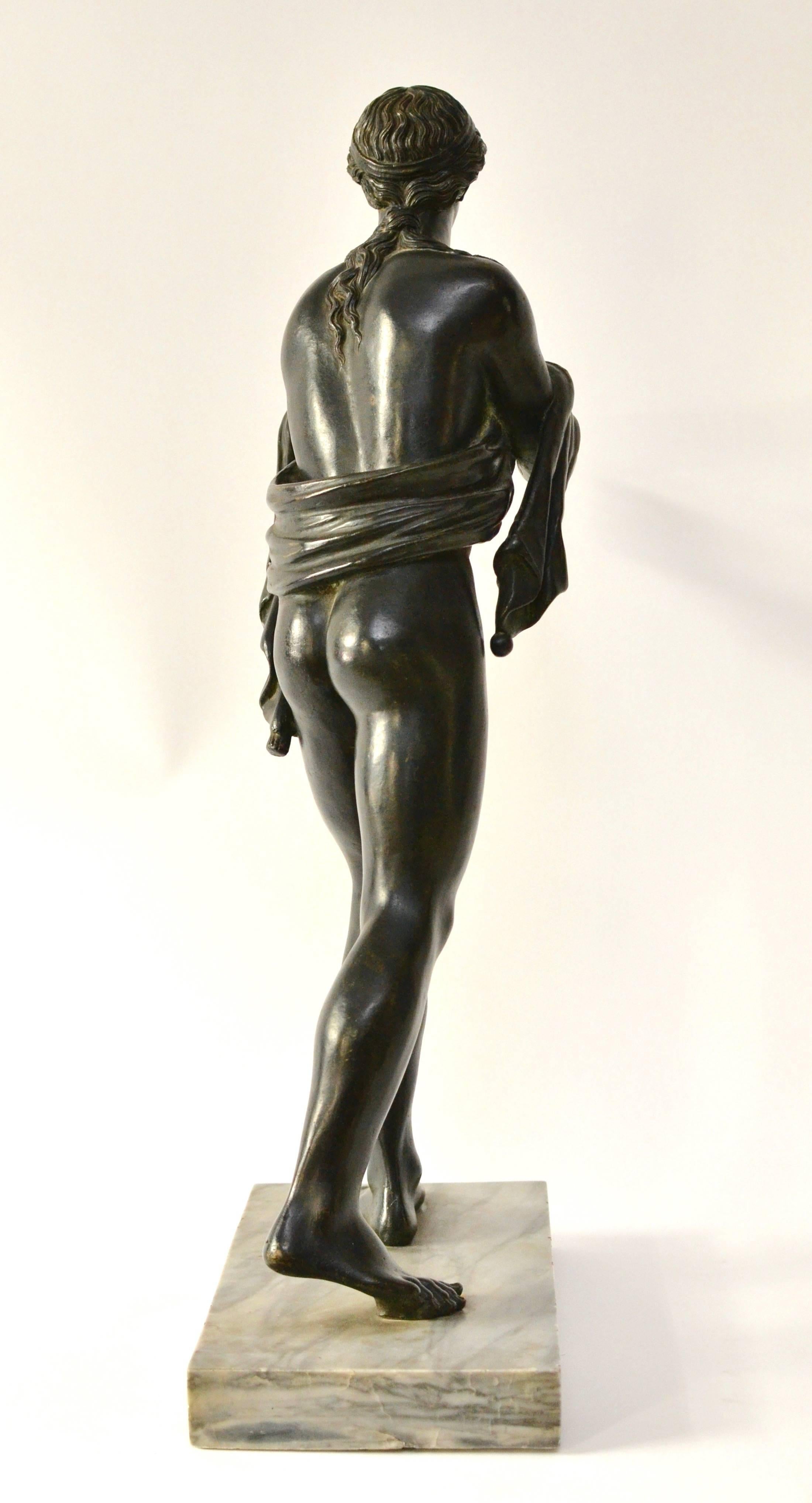 Patinated Late 18th or Early 19th Century Grand Tour Bronze Sculpture of Apollo