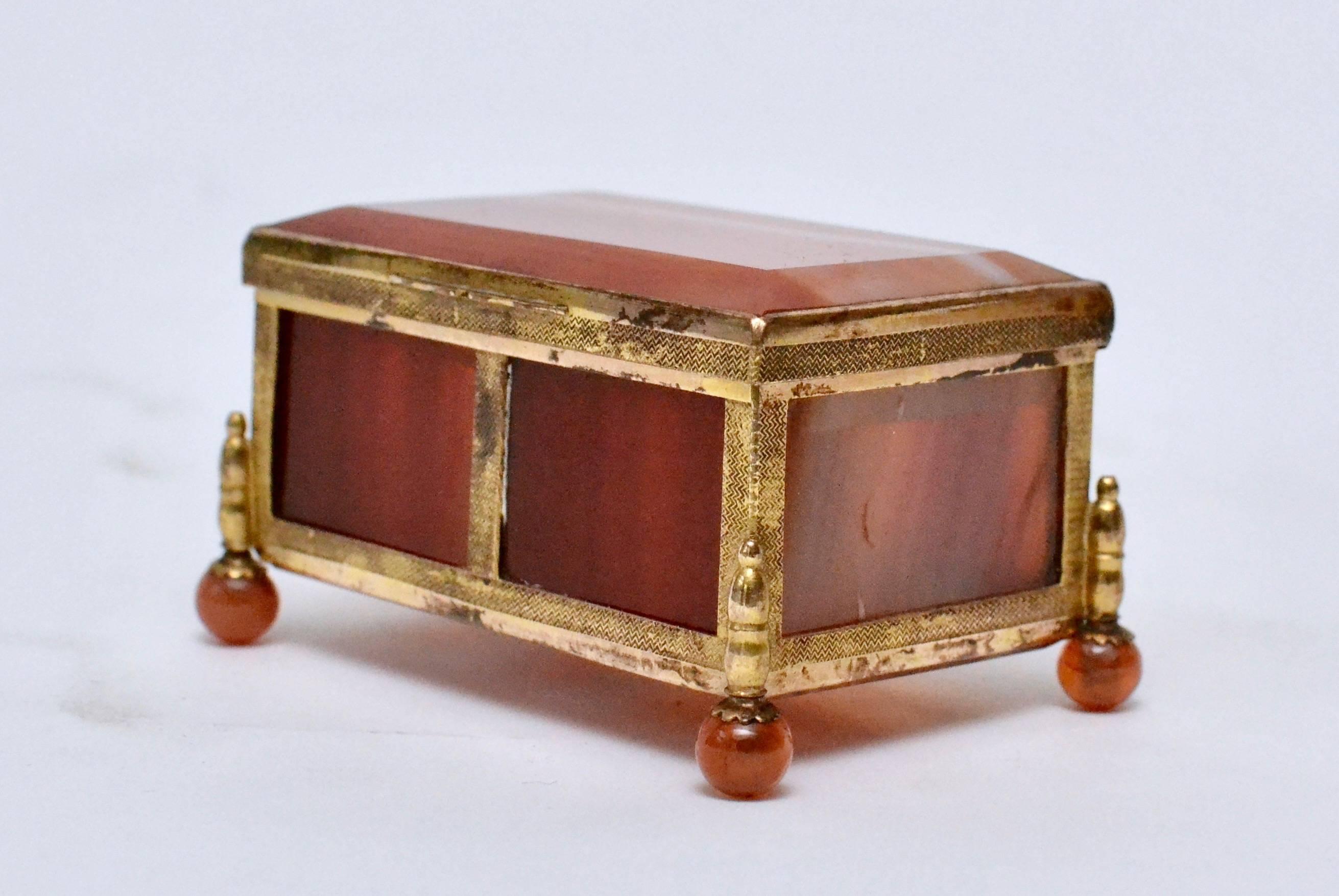 Small 19th Century Giltbronze and Agate Box In Good Condition In Stockholm, SE