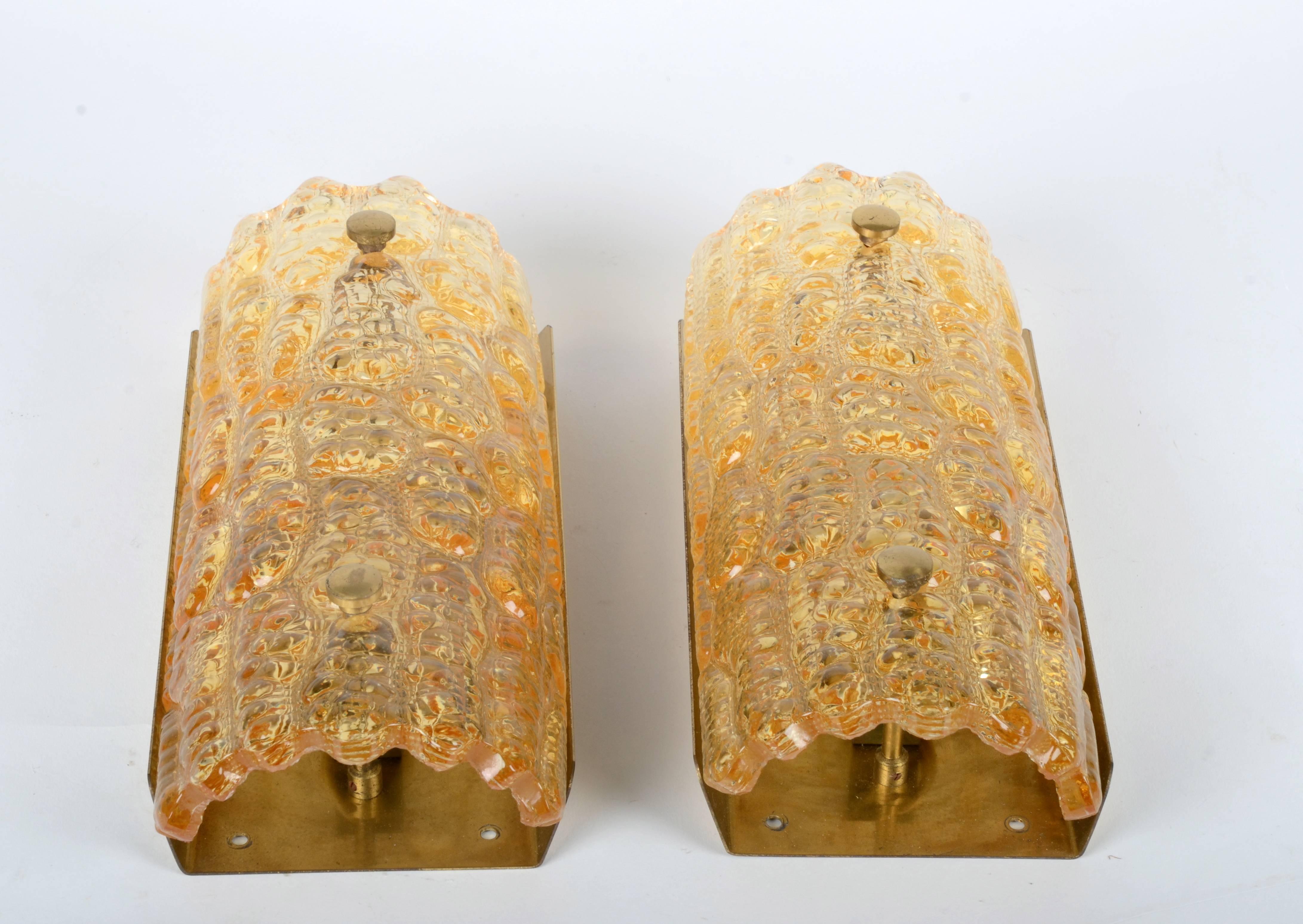 Scandinave moderne Paire de luminaires / appliques murales, Carl Fagerlund pour Orrefors, Suède en vente