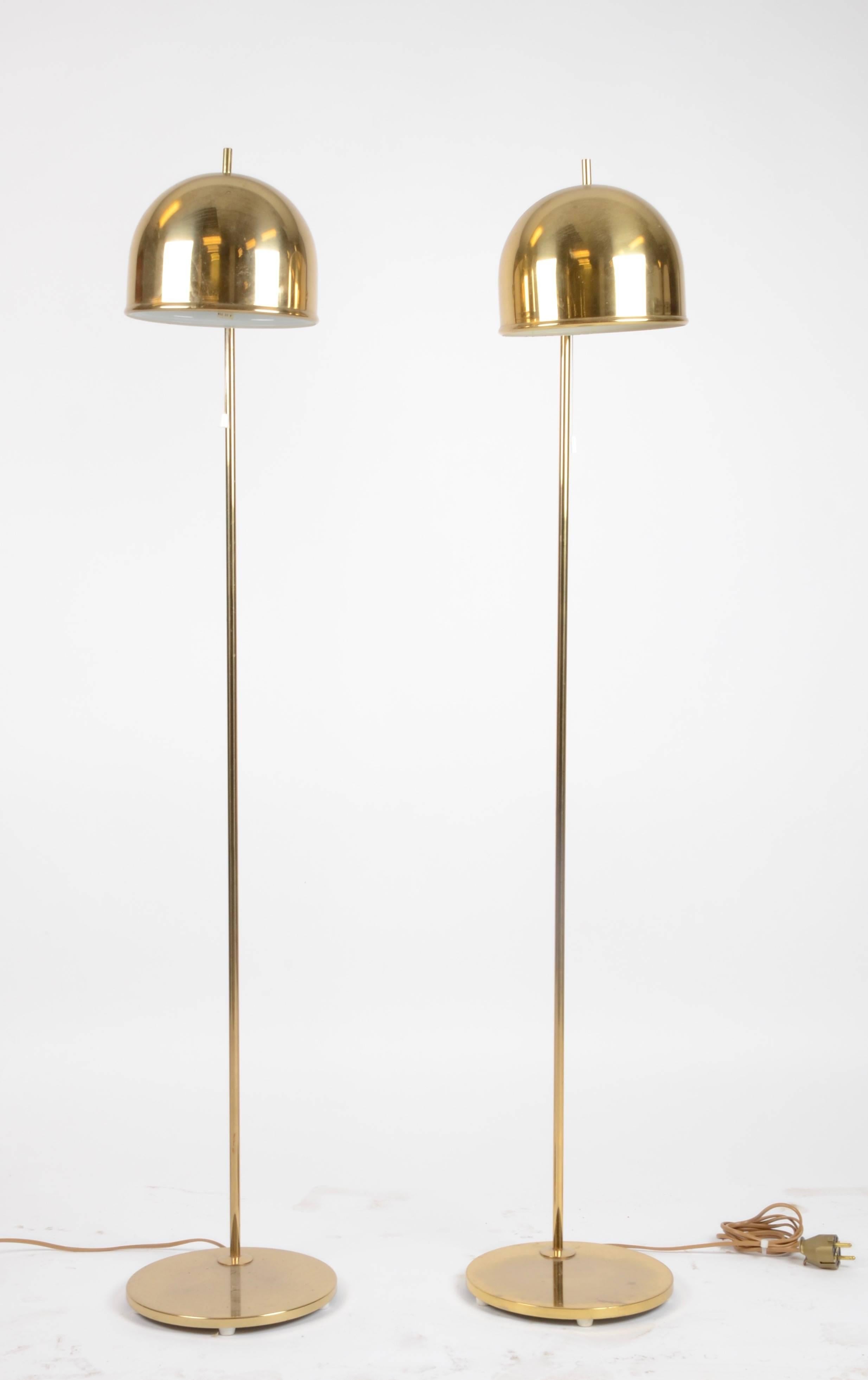 Set of two floor lamps in brass, model G-075 manufactured by Bergboms, Sweden, 1960-1970s.