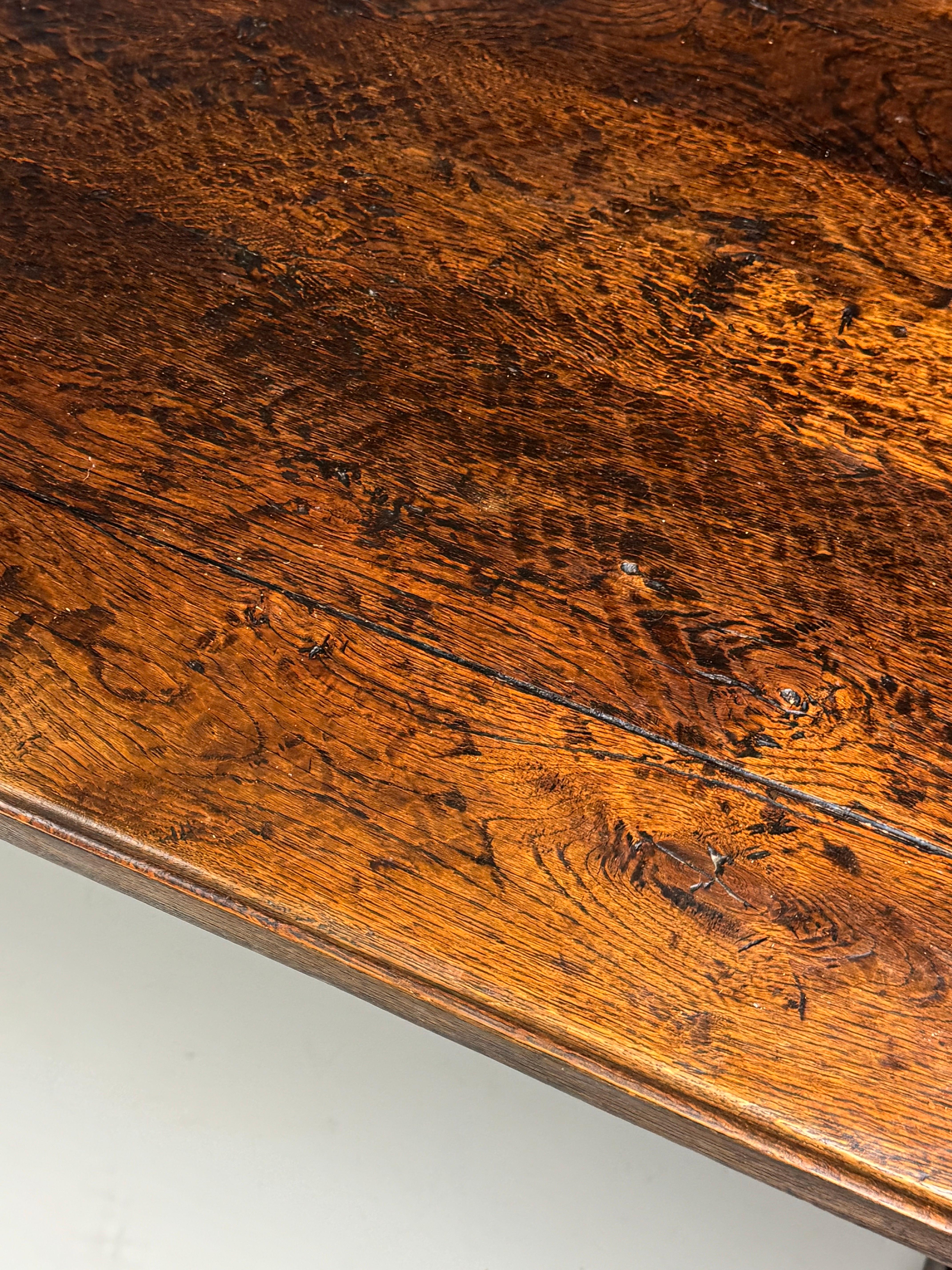 Table monastère belge chêne 230cm en vente 4