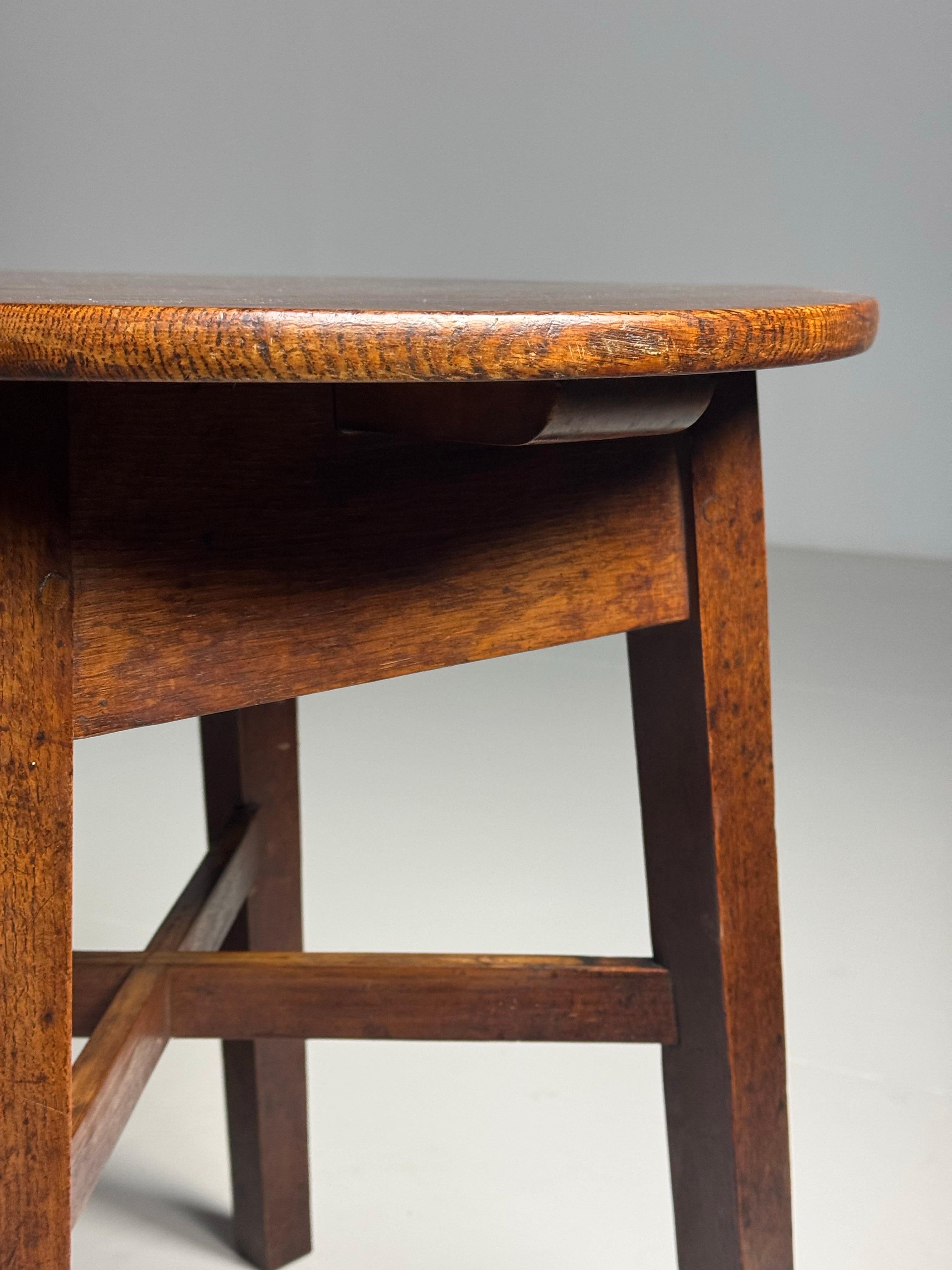 English side table ca. 1900 For Sale 7
