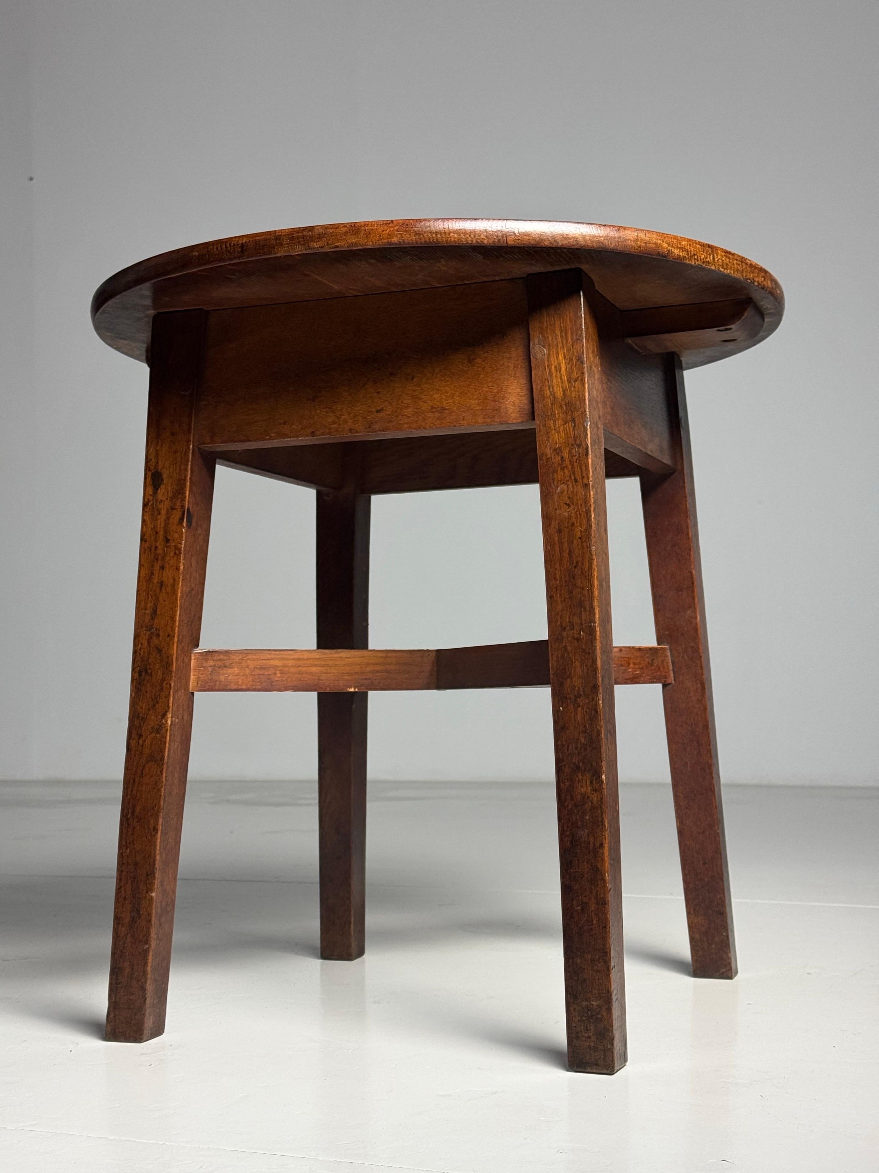 English side table ca. 1900 For Sale 8