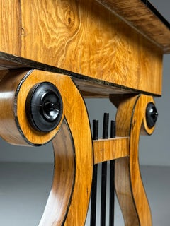 Biedermeier writing desk / centre table