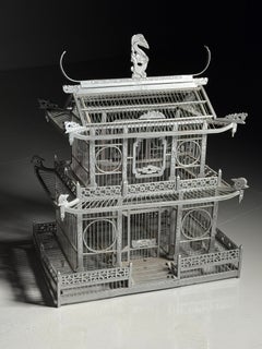 Asian-style wooden birdcage
