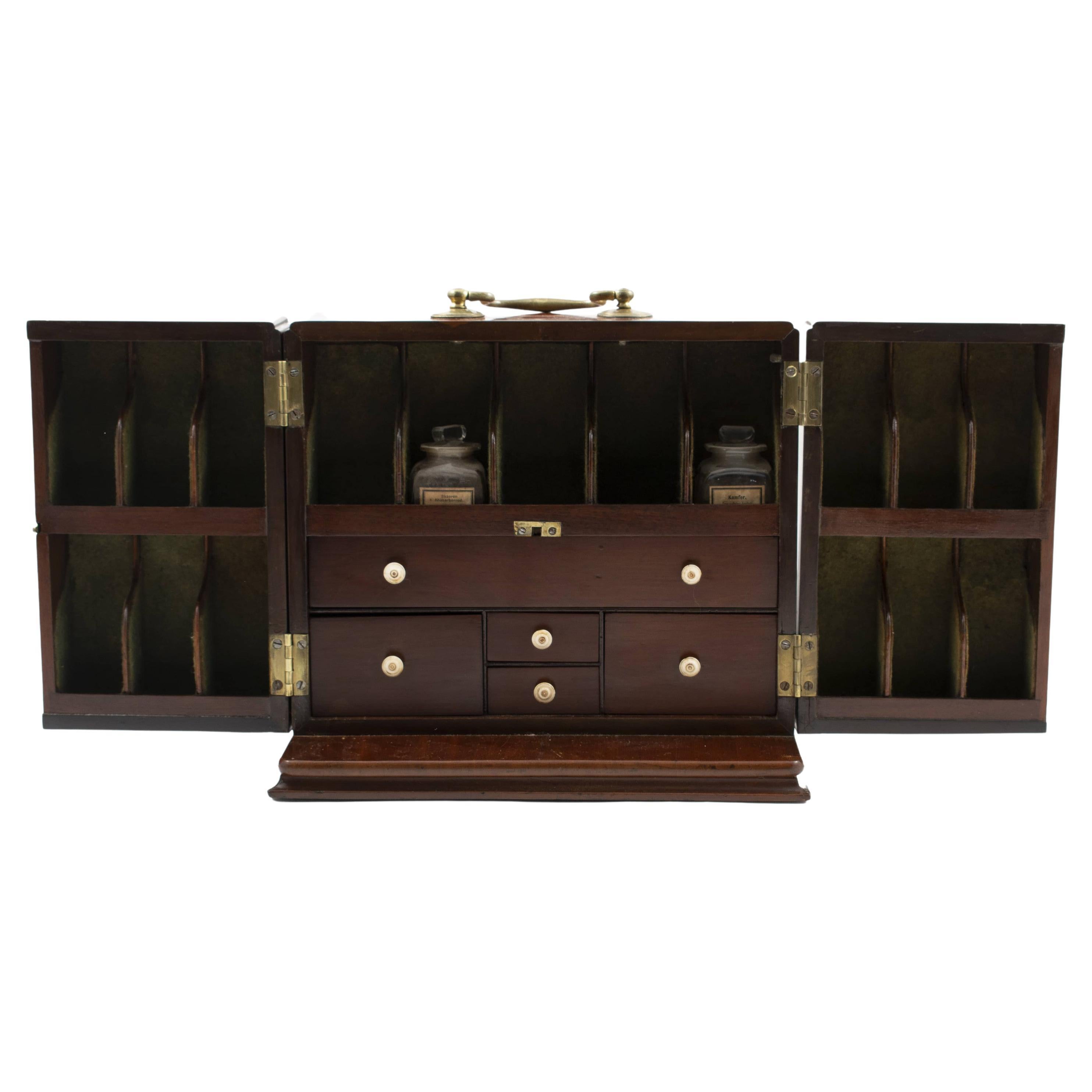 Early 19th Century English Mahogany Travel Apothecary Box, 1810-1820