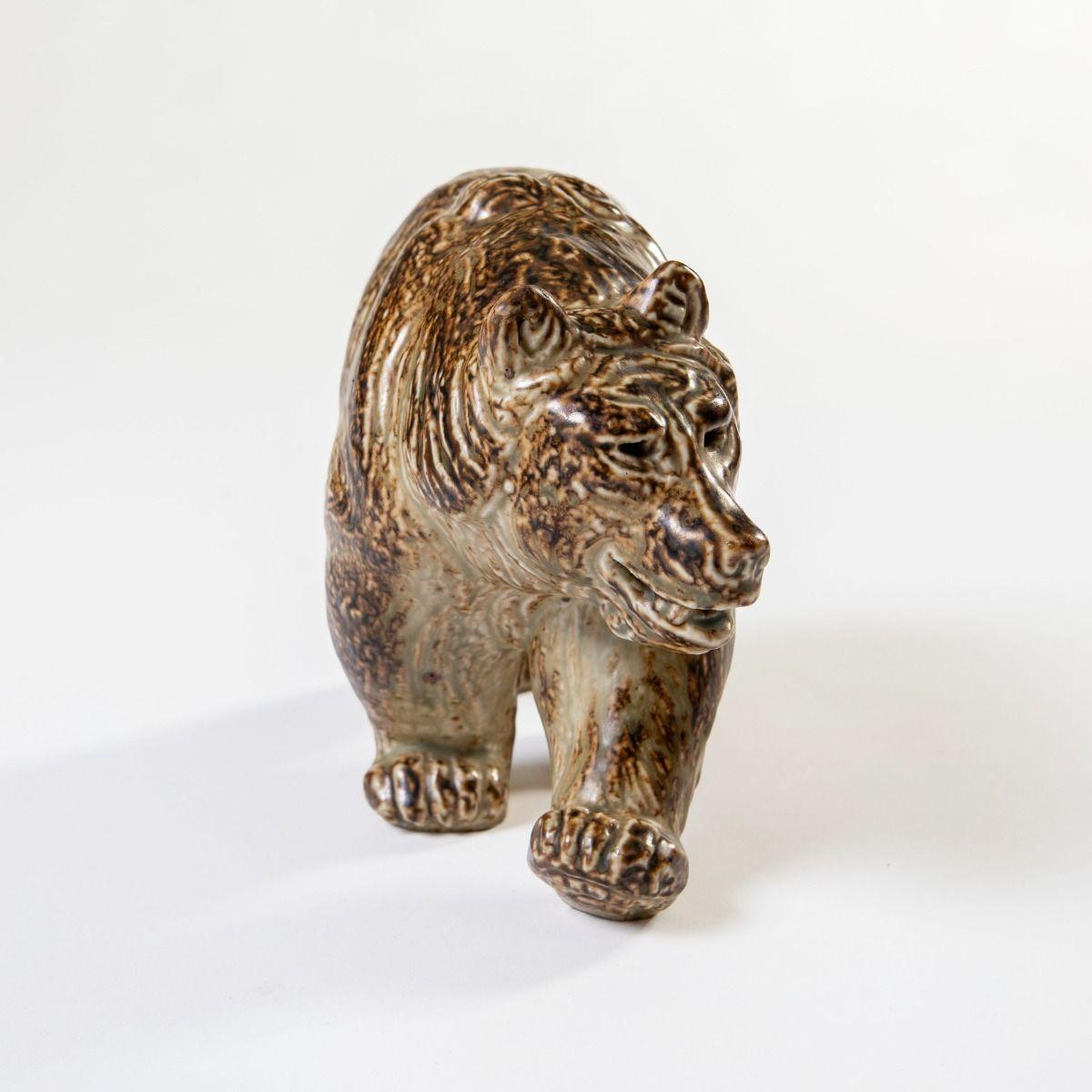 Mid-Century moderno Orso in gres di Knud Kyhn per Royal Copenhagen in vendita