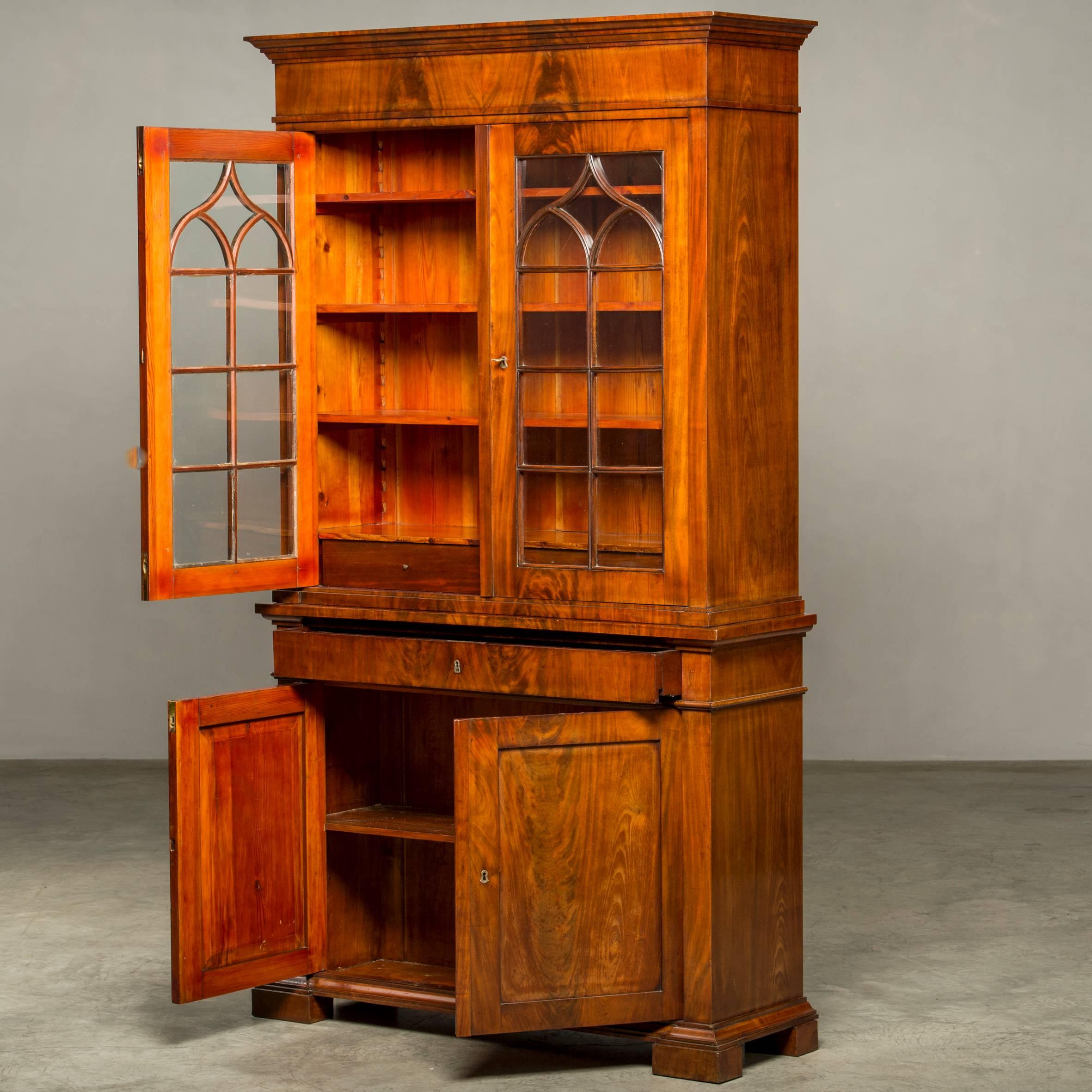 Late Empire Bookcase in Neo-Gothic Style Made of Cuban Mahogany 2