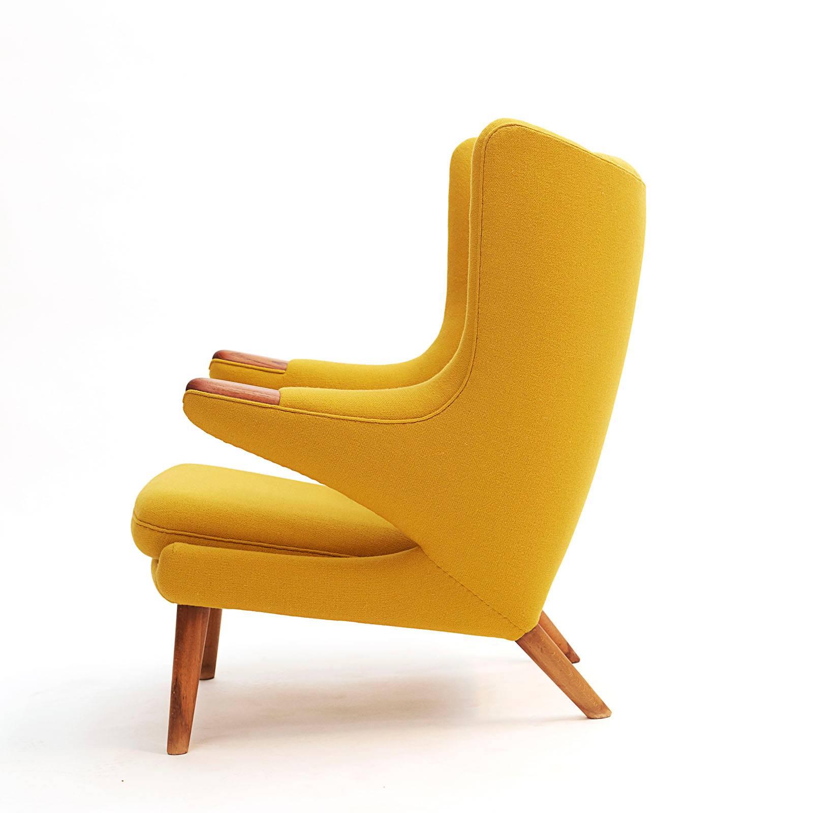Scandinavian Modern Hans Wegner Papa Bear Armchair, circa 1950s In Excellent Condition In Kastrup, DK
